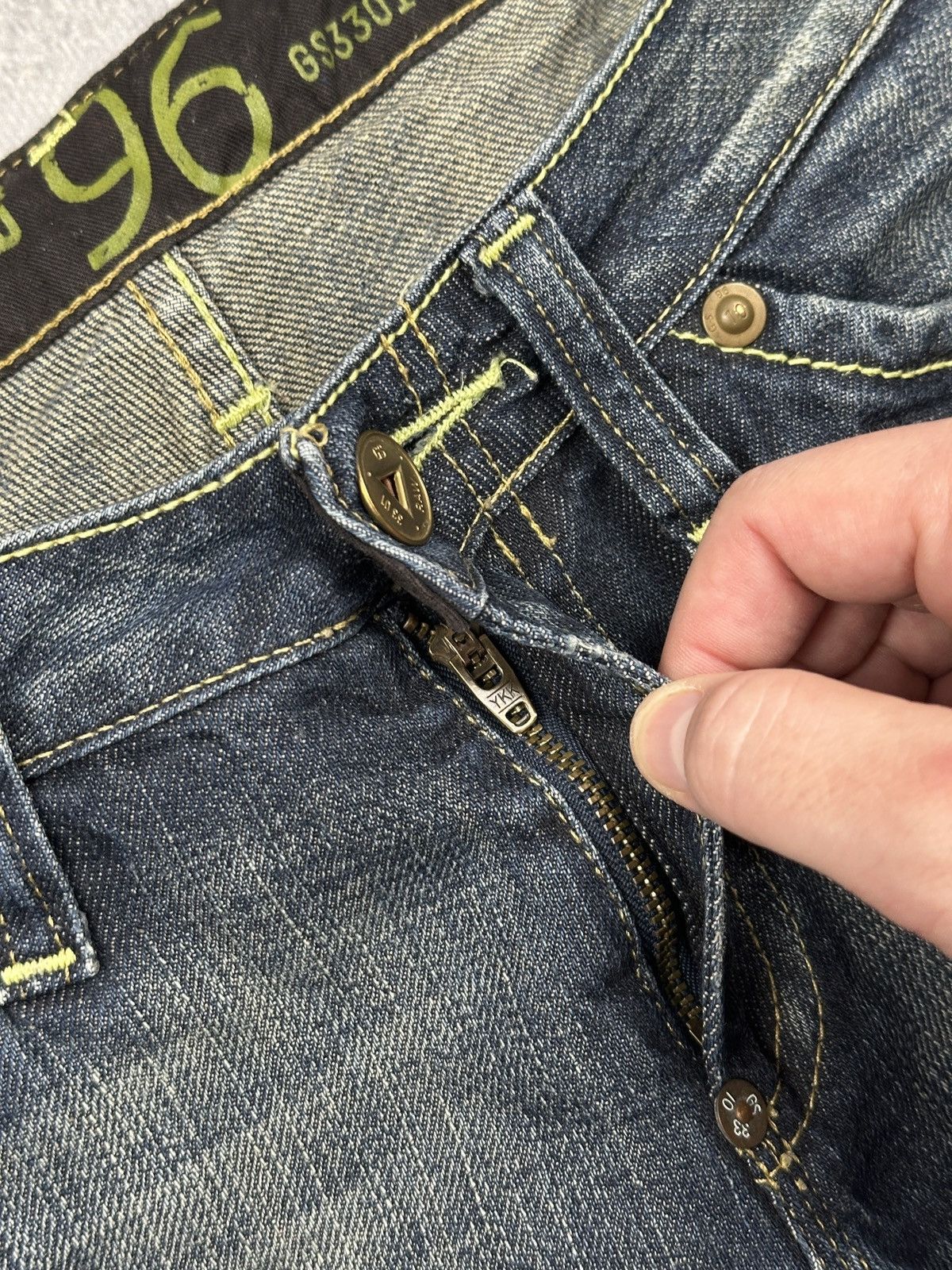 G-Star Vintage G-Star RAW Elwood Heritage Embro Narrow Jeans 96 y2k Size 30" / US 8 / IT 44 - 16 Thumbnail