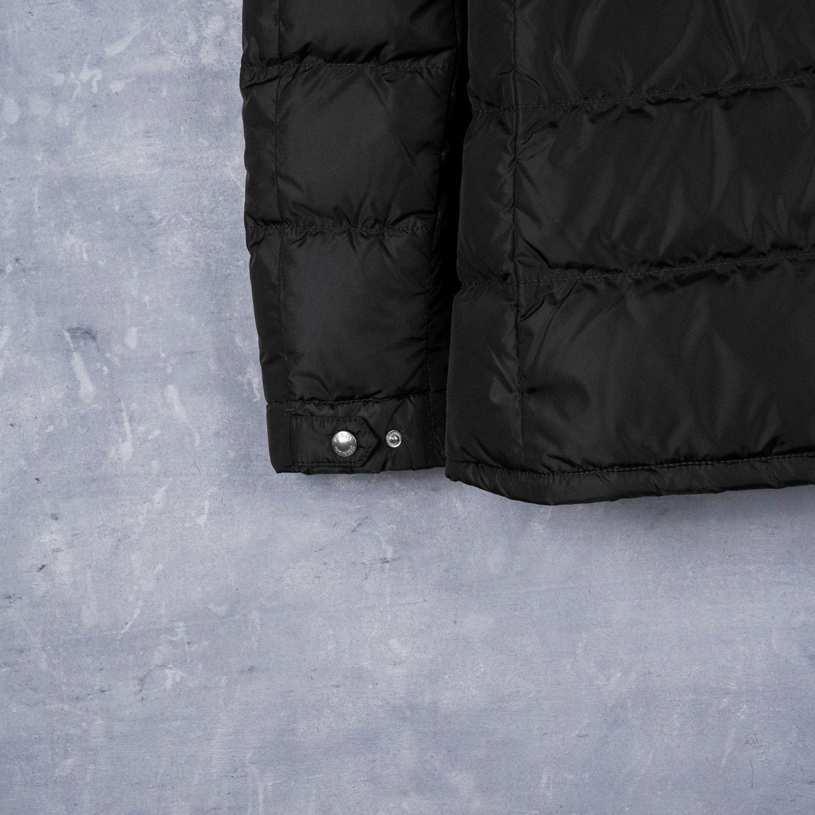 Prada Prada black nylon genuine fox fur hooded womens down jacket Size XS / US 0-2 / IT 36-38 - 8 Thumbnail