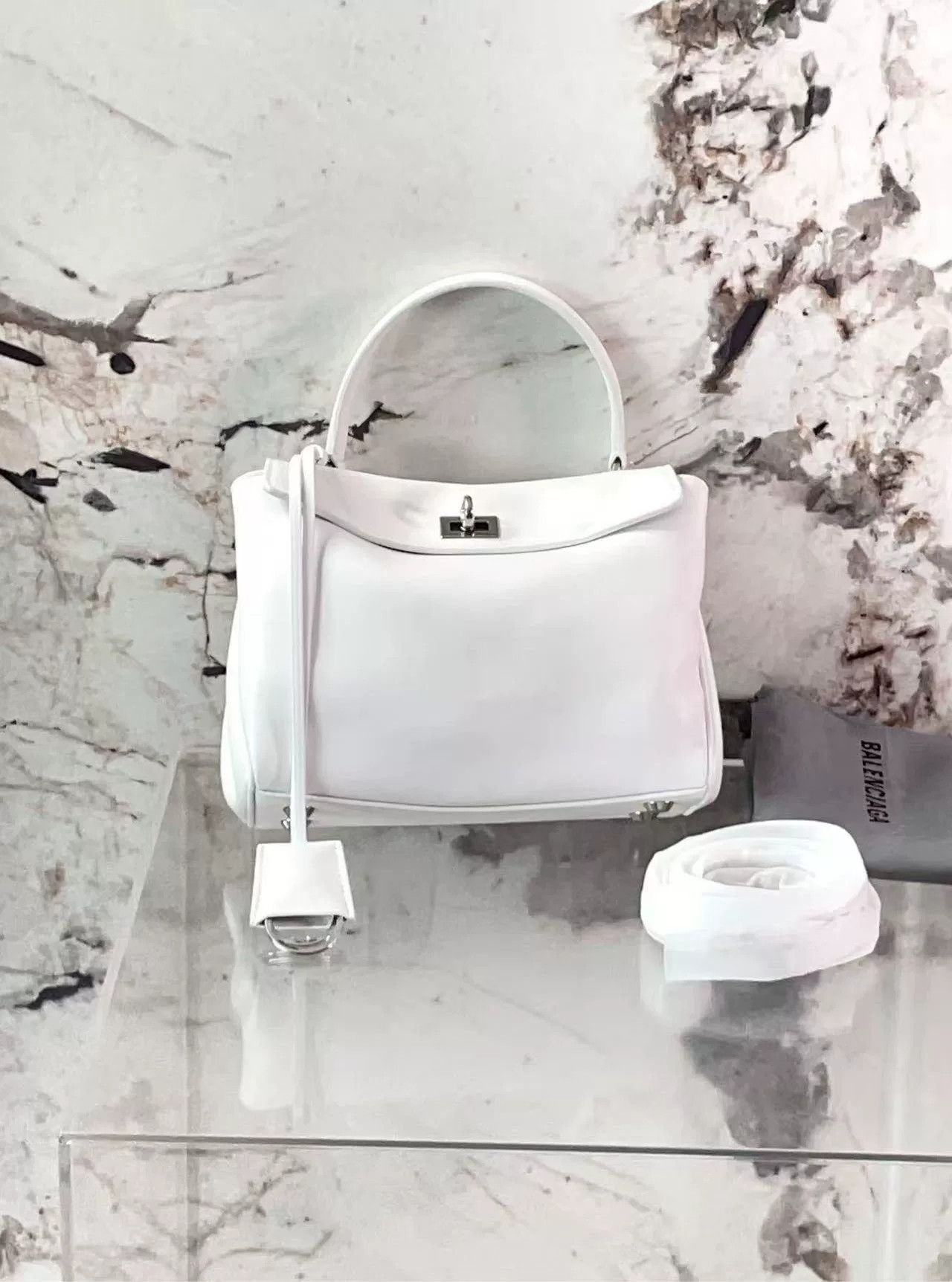 Balenciaga Pre-loved Bag Very good condition Size ONE SIZE - 1 Thumbnail