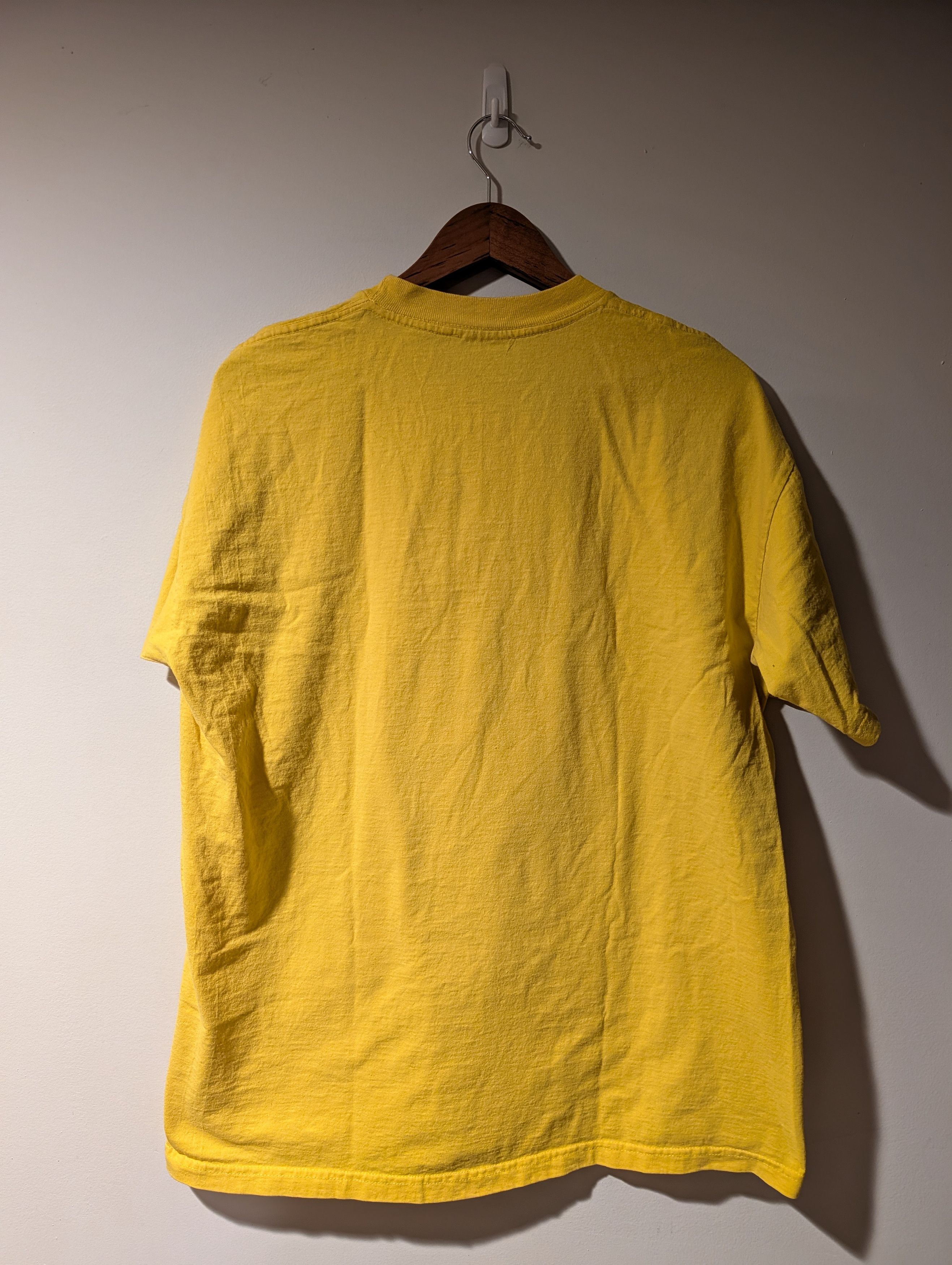 Vintage Vintage 90s Operation Milton Bradley Board Game T-Shirt Size US XL / EU 56 / 4 - 6 Thumbnail