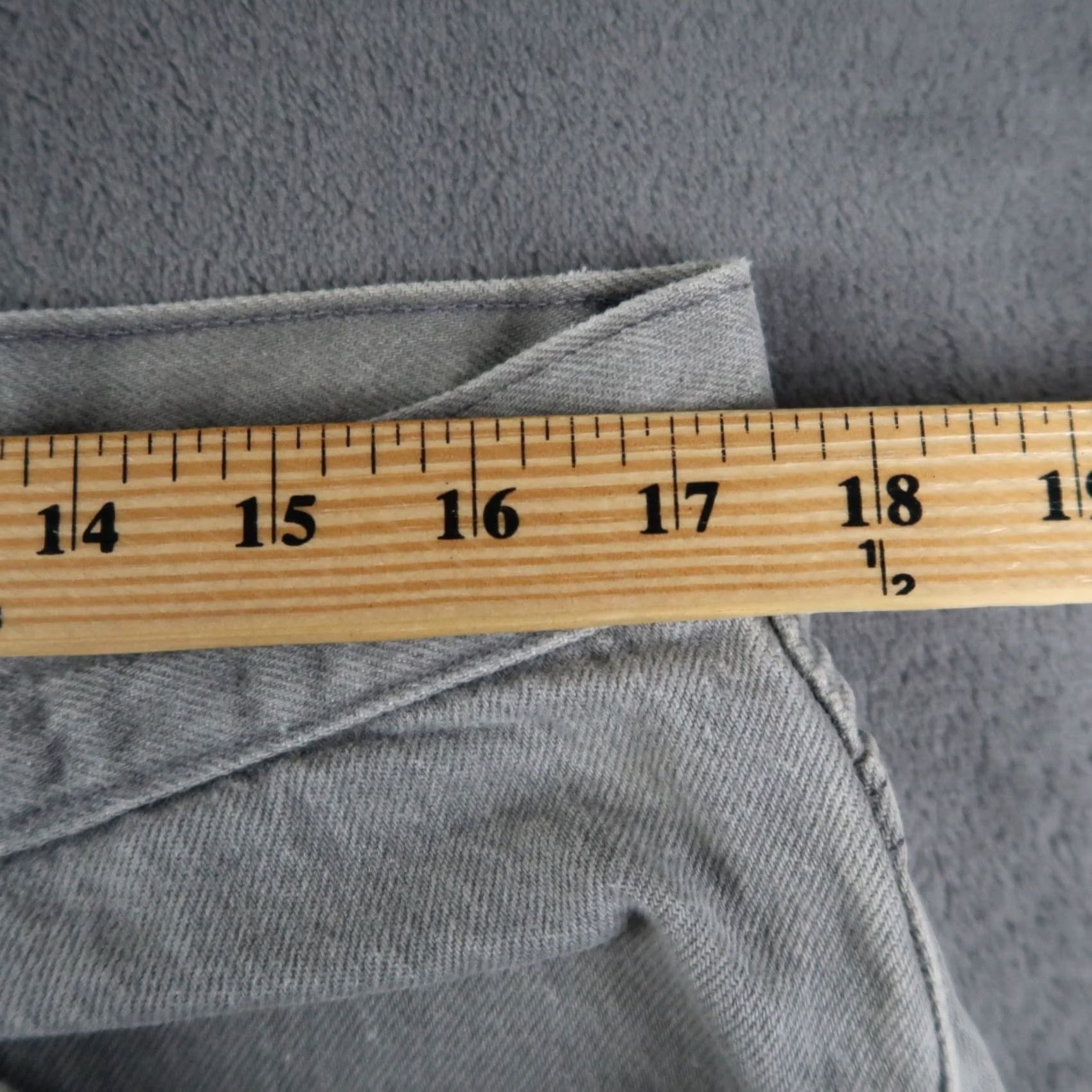 Levi's VINTAGE Levi's 501 Jeans Mens Gray 90s 38x32 Straight Denim 5-Pocket USA Size US 38 / EU 54 - 7 Thumbnail