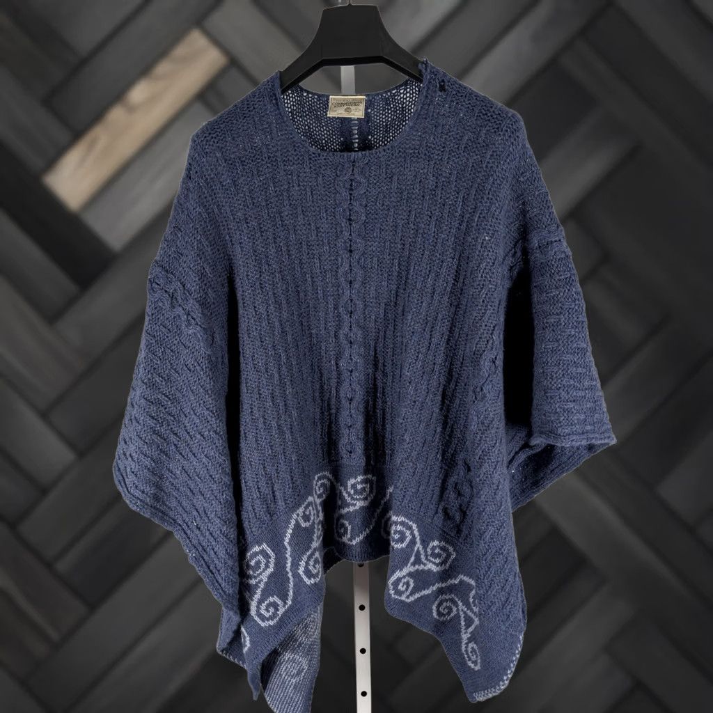 Vintage VINTAGE Connemara Ireland Merino Wool Poncho Cape Blue Celtic Scroll Knit OS Womens Size ONE SIZE - 1 Thumbnail