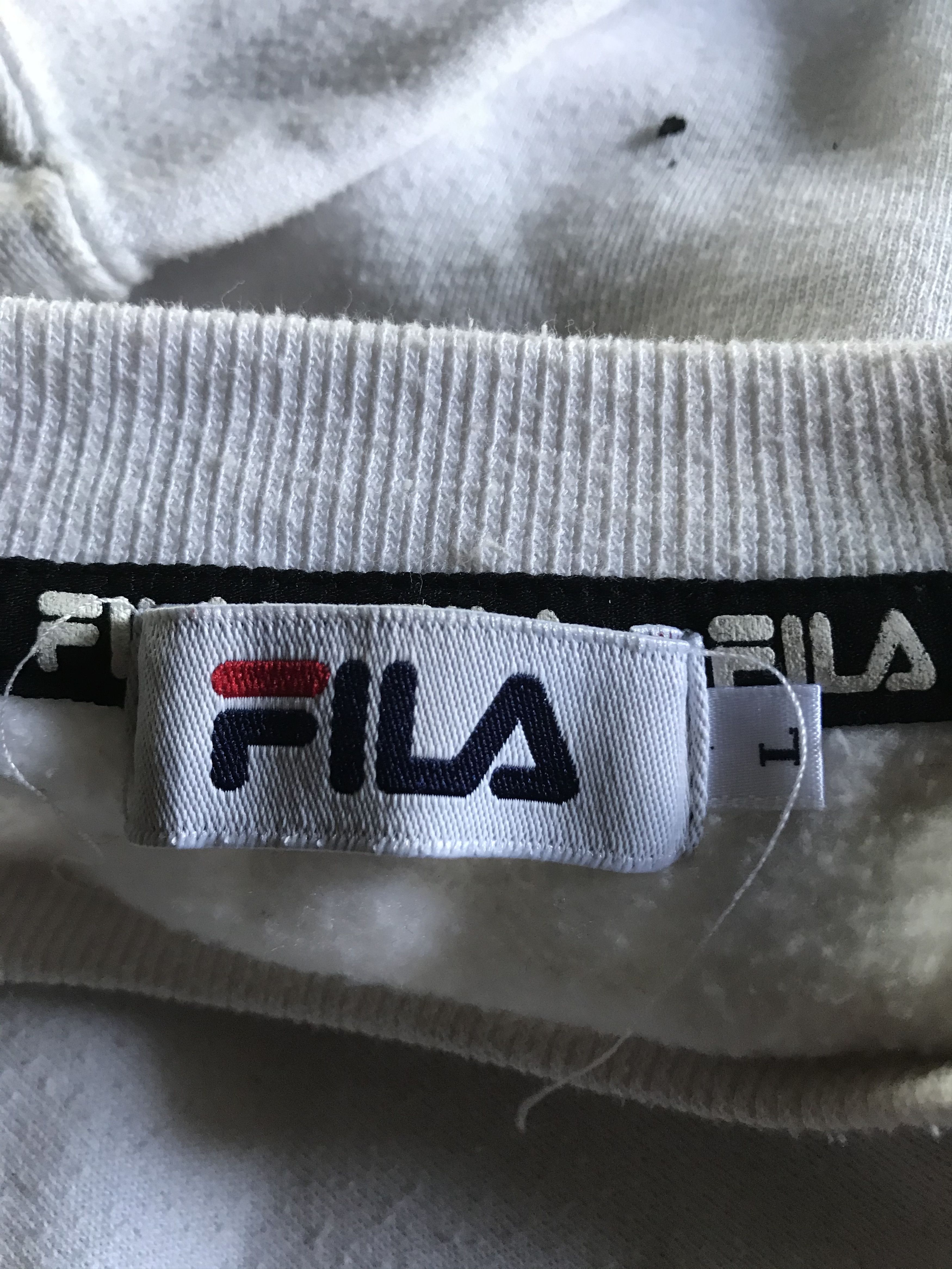 Fila Fila big logo sweatshirts size L Size US L / EU 52-54 / 3 - 5 Thumbnail