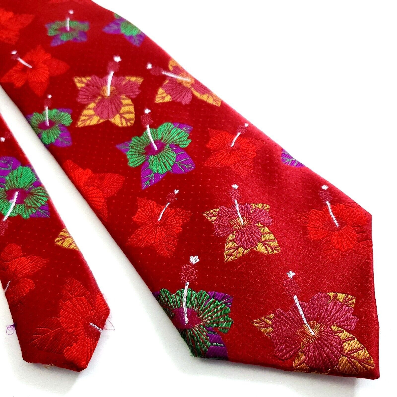 Designer Tango Tropcials Woven Red Floral Long Silk Tie Size ONE SIZE - 1 Thumbnail