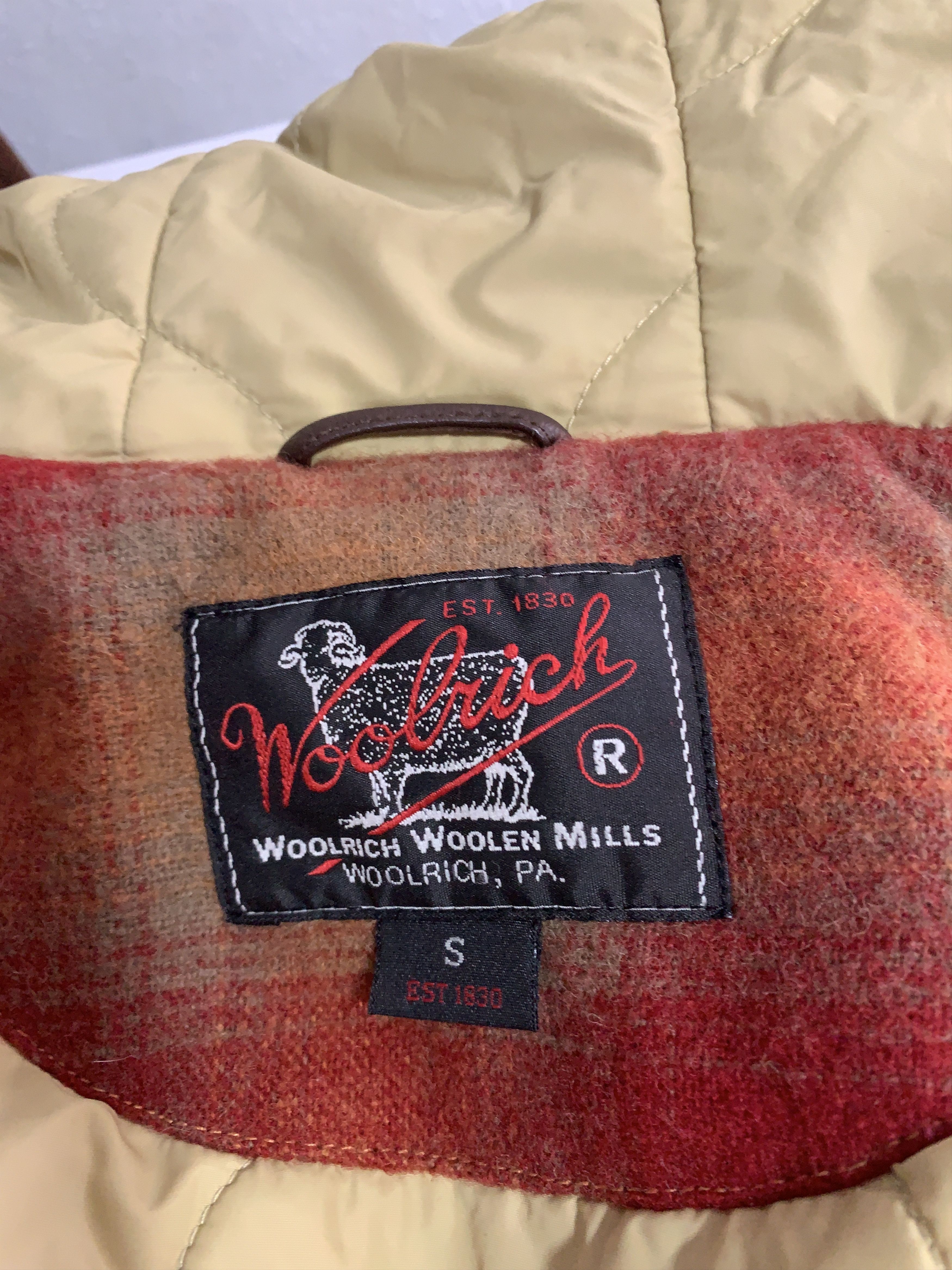 Woolrich Woolen Mills Archive Woolrich Thermolite Short Hooded Coat Plaid Size S Size S / US 4 / IT 40 - 18 Thumbnail