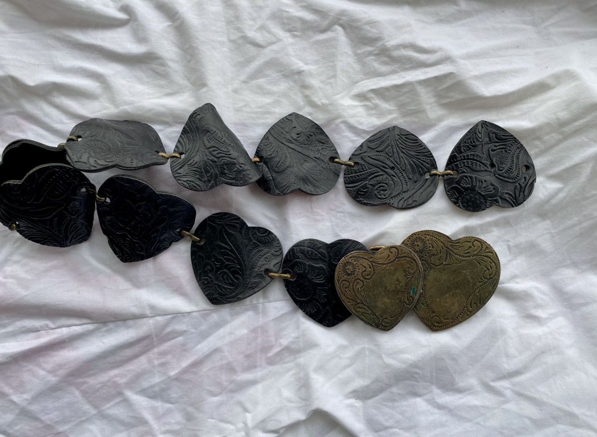 Vintage Vintage heart shaped leather belt Size ONE SIZE - 2 Thumbnail