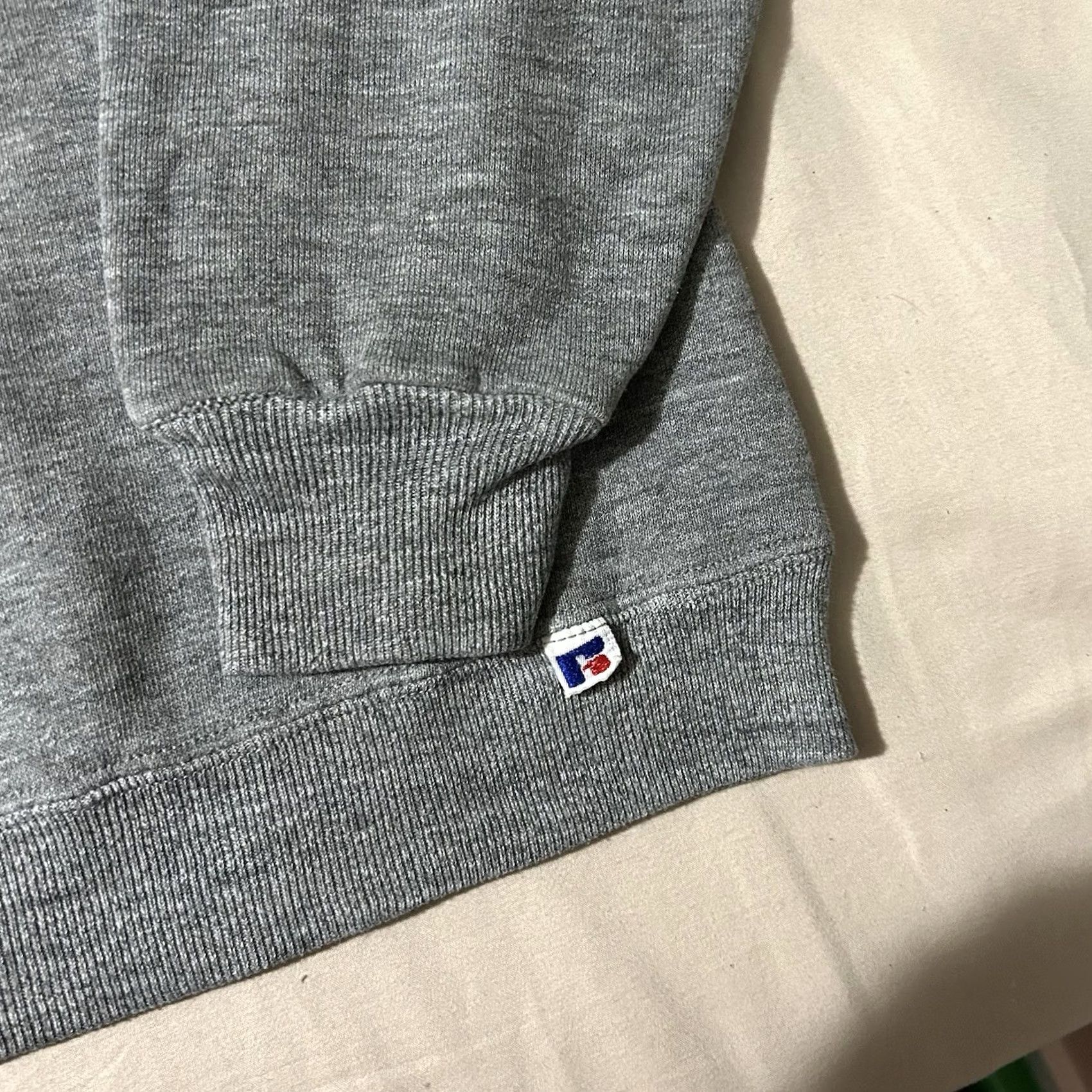 Russell Athletic VINTAGE 80s Russell Athletic Gray Sweatshirt L Mens Pullover Blank Size Large Size US L / EU 52-54 / 3 - 2 Thumbnail