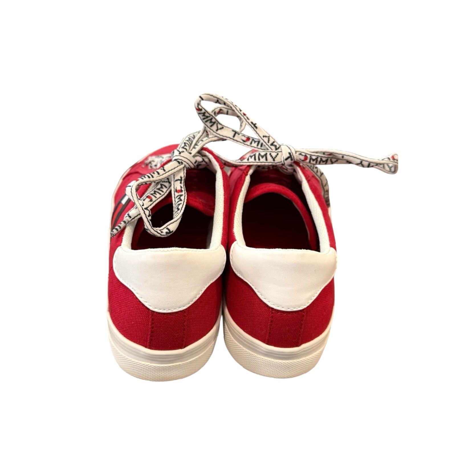 Tommy Hilfiger VINTAGE? Wait. The item isn’t vintage per rules. The title: "Tommy Hilfiger Fantim Canvas Logo Low Top Sneakers - Size 10 - Red - Women" Size L / US 10 / IT 46 - 6 Thumbnail
