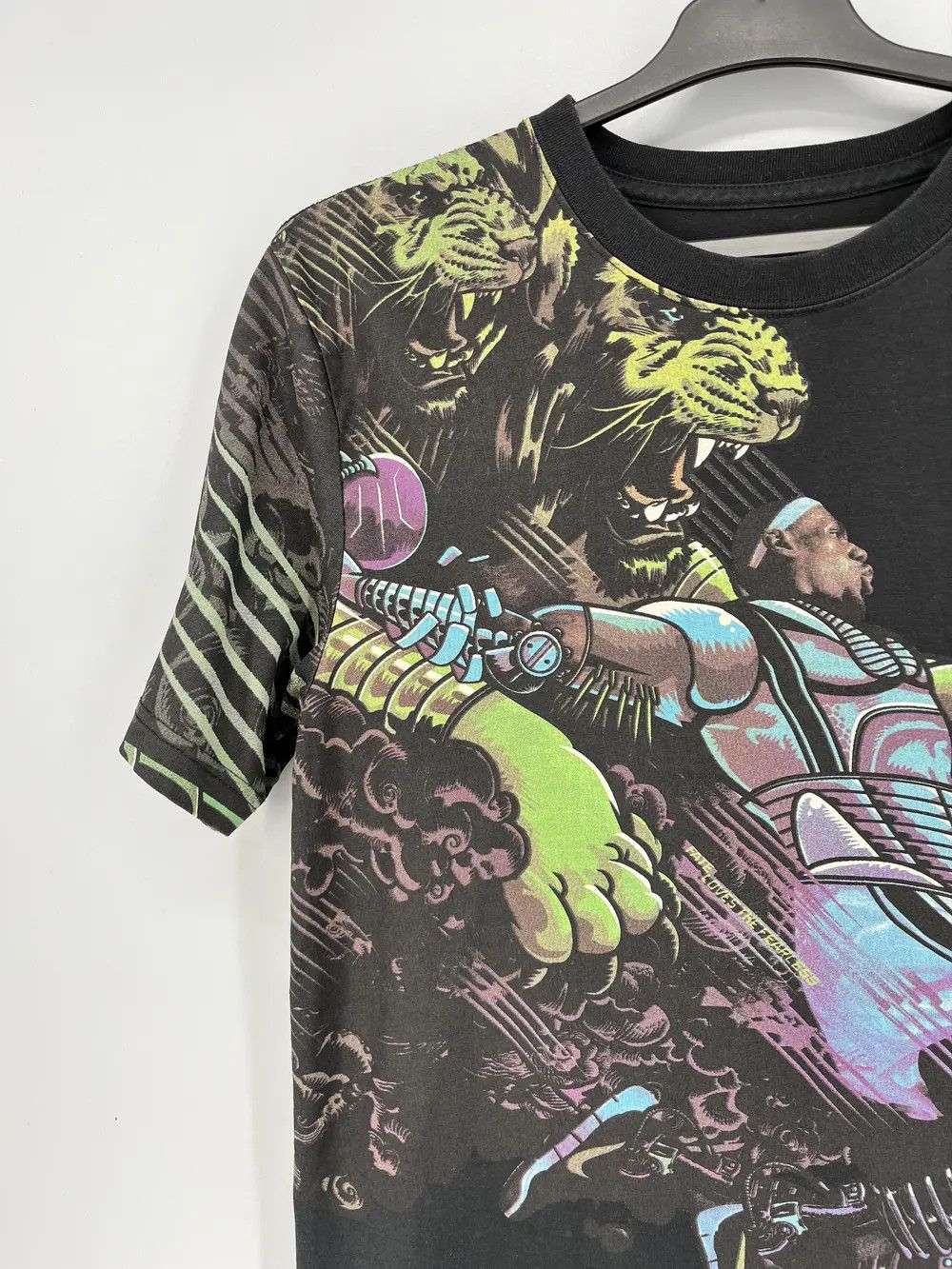 Nike Nike Basketball Lebron James Fate Lived Fearless Lion TShirt Size US XS / EU 42 / 0 - 8 Thumbnail