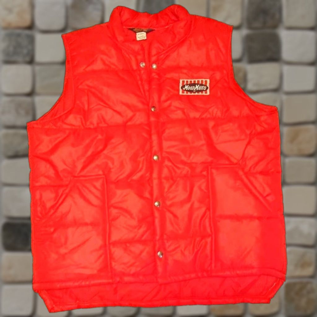 Vintage VINTAGE Swingster MoorMan's Red Puffer Vest XL USA Made Outdoor Mens Size US XL / EU 56 / 4 - 1 Thumbnail