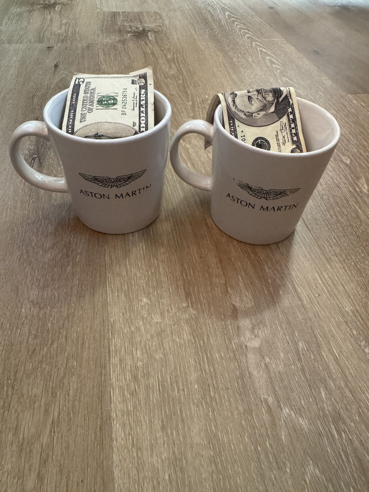 Lamborghini VINTAGE ASTON MARTIN LOGO COFFEE MUG SET (2 MUGS, USED) Size ONE SIZE - 6 Thumbnail