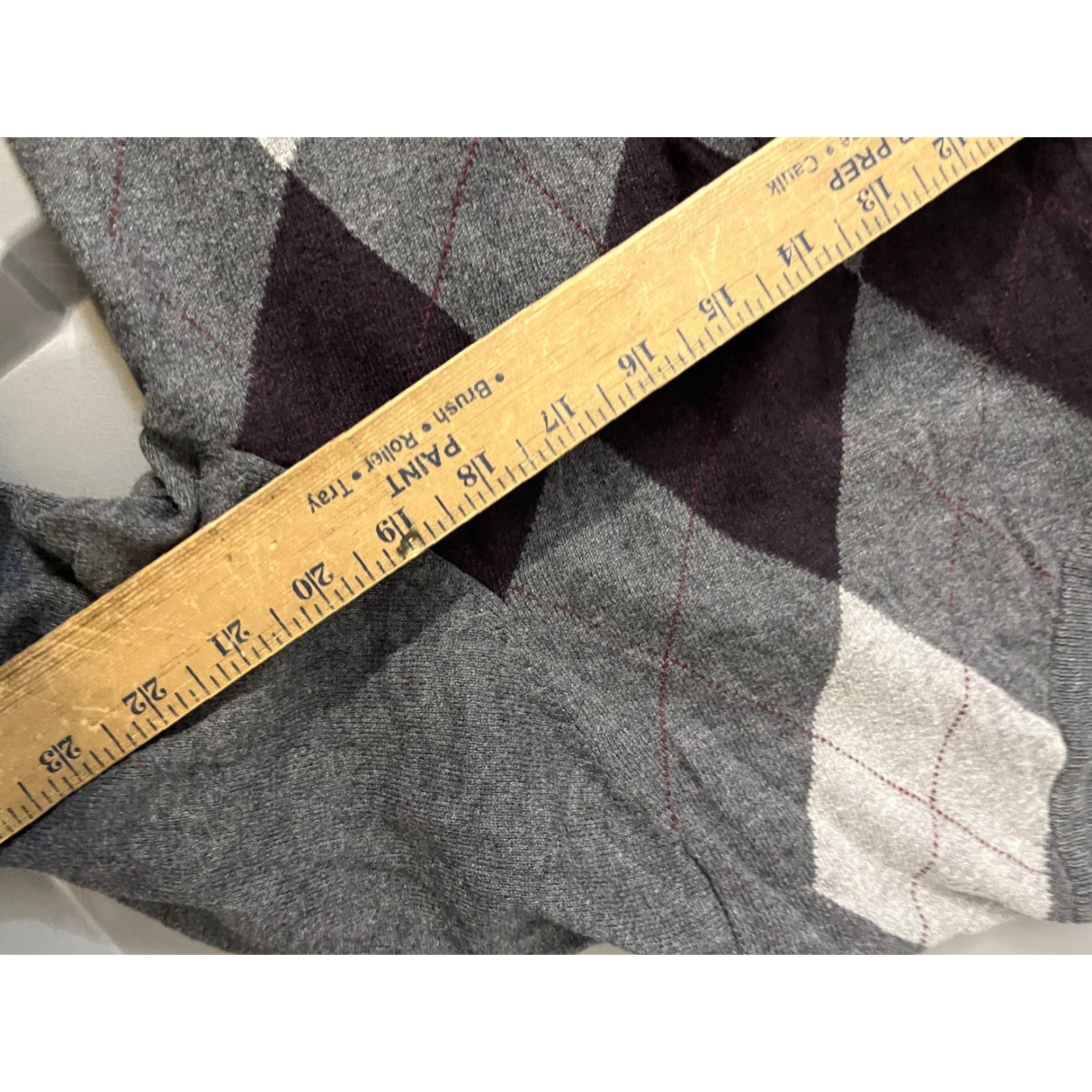 Croft & Barrow Croft & Barrow Mens XL Sweater V Neck Long Sleeve Argyle Gray Black Casual Golf Knit Pullover Size US XL / EU 56 / 4 - 5 Thumbnail
