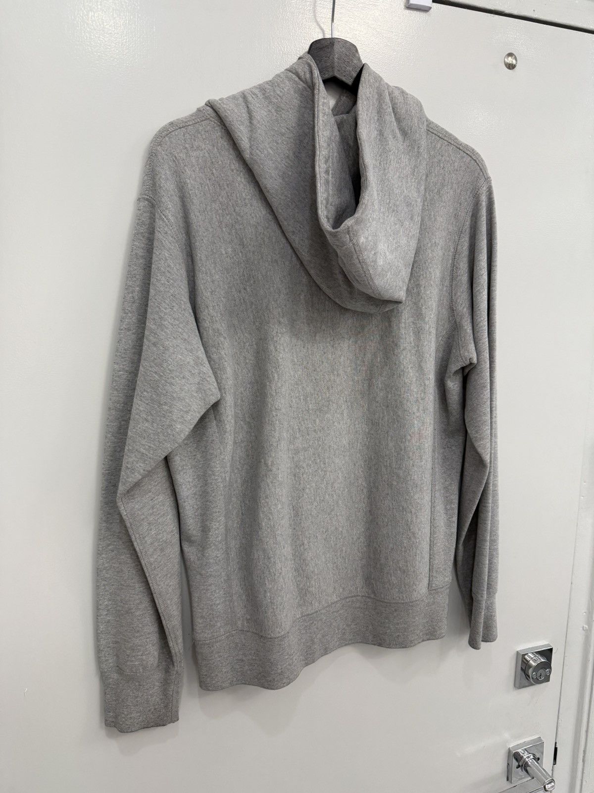 Supreme Supreme Grey Glitter Logo Size US M / EU 48-50 / 2 - 5 Thumbnail