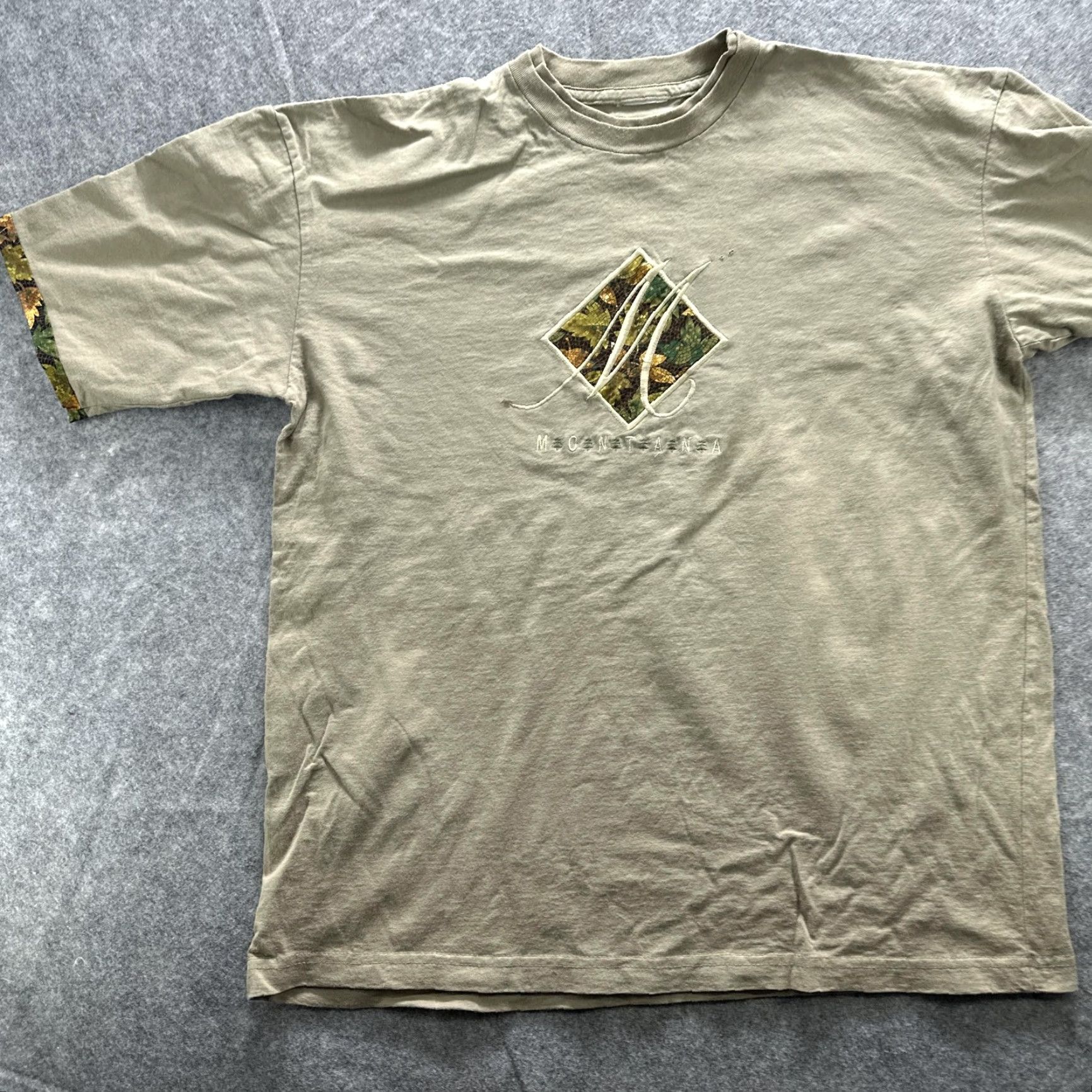 Vintage Montana Shirt Mens Large Tan Mosaic Graphic Camo Trim Outdoors Nature Tee Size US L / EU 52-54 / 3 - 3 Thumbnail