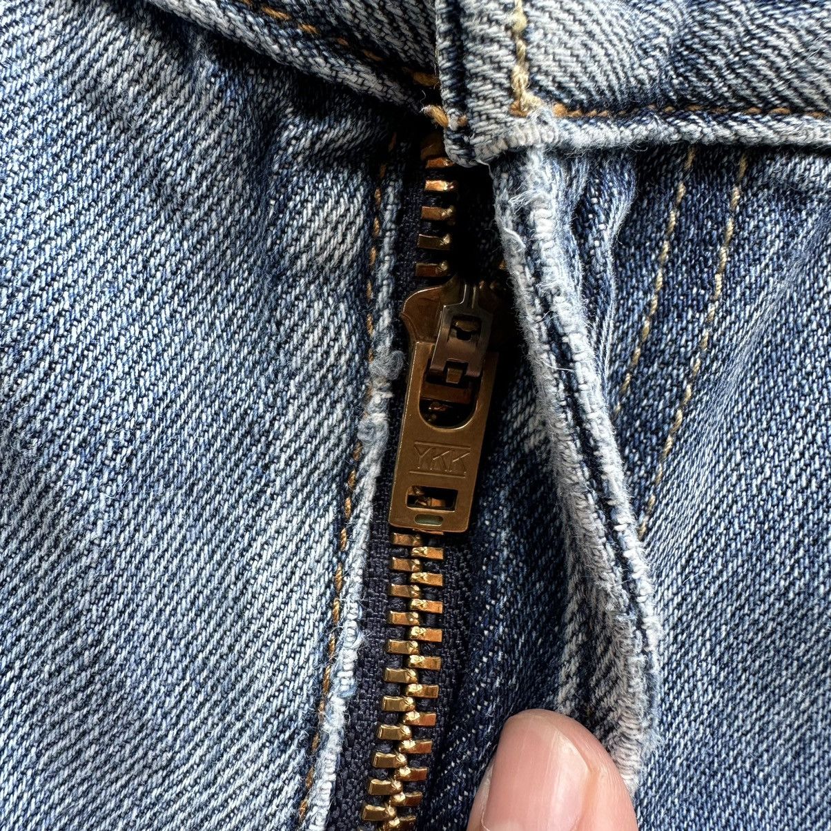 Japanese Brand Vintage Japanese Distressed Faded Denim Jean Pant W34 Size US 34 / EU 50 - 7 Thumbnail