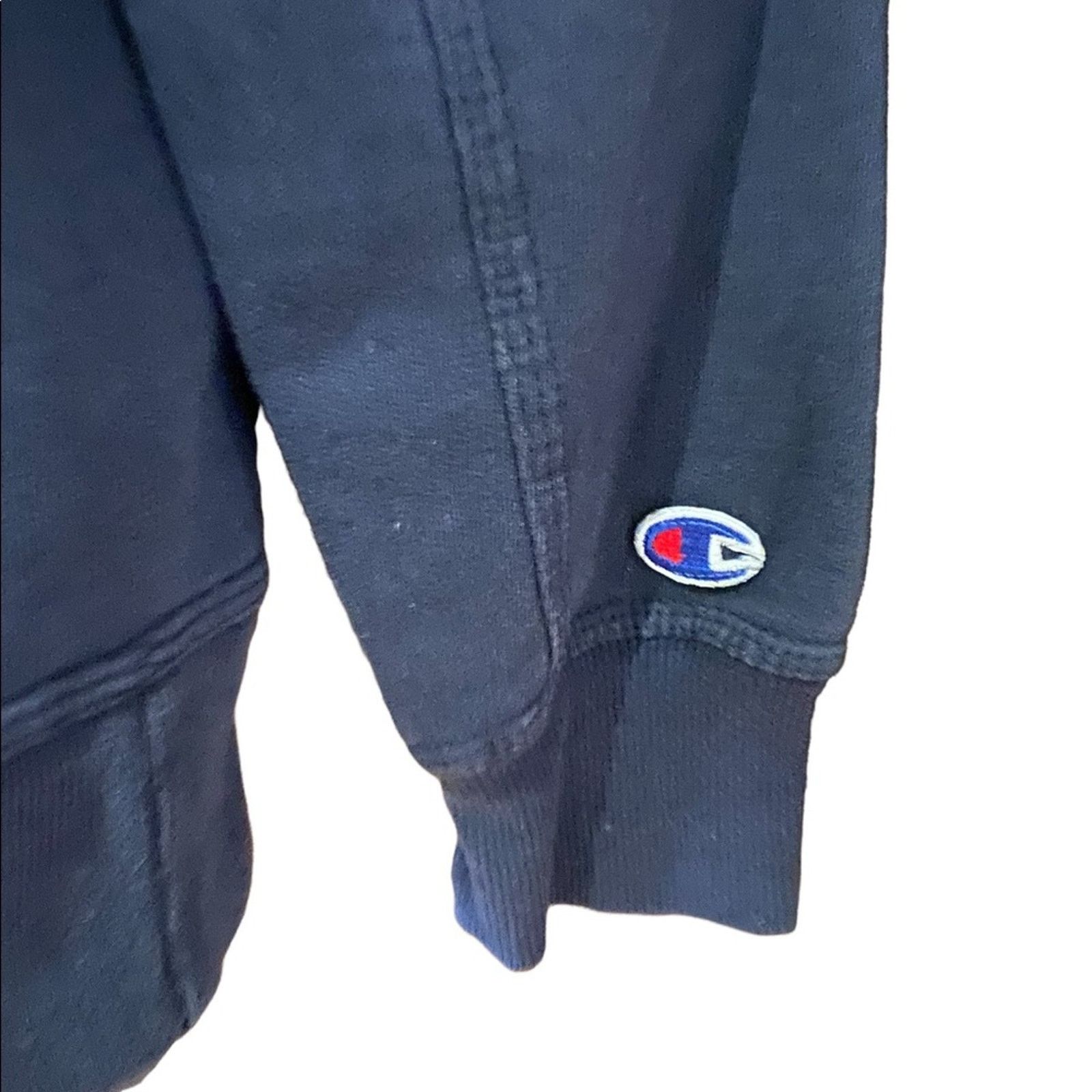 Champion Champion Navy Blue Size Medium Sweatshirt with Patch Logo Size US M / EU 48-50 / 2 - 3 Thumbnail
