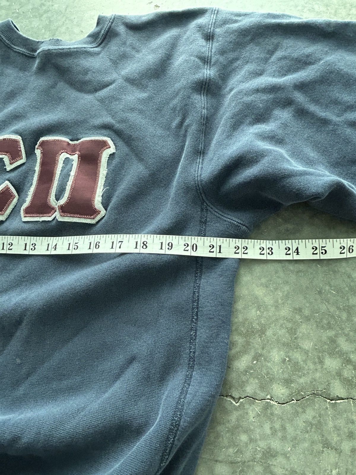 Champion Vintage 80s Champion Reverse Weave Fraternity Faded Worn In Size US XL / EU 56 / 4 - 9 Thumbnail