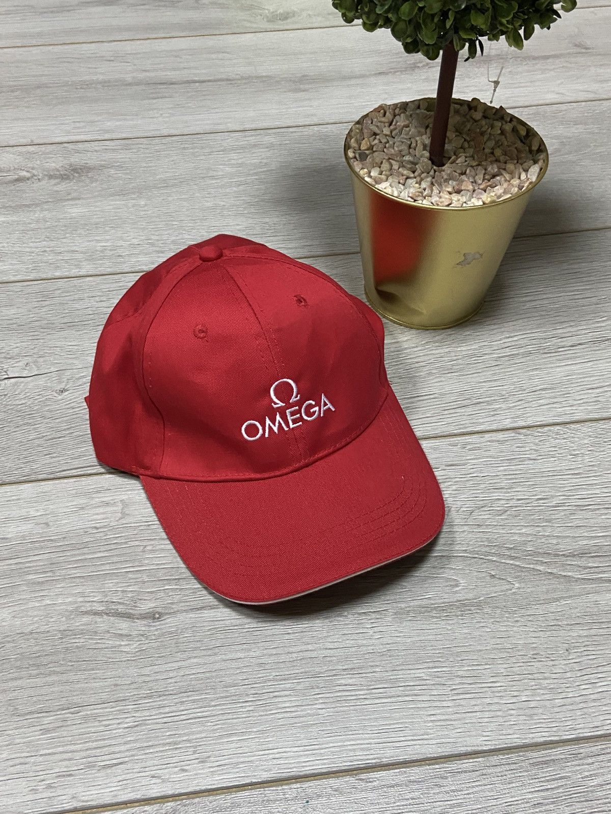 Peak Performance Omega red cap hat Size ONE SIZE - 1 Thumbnail