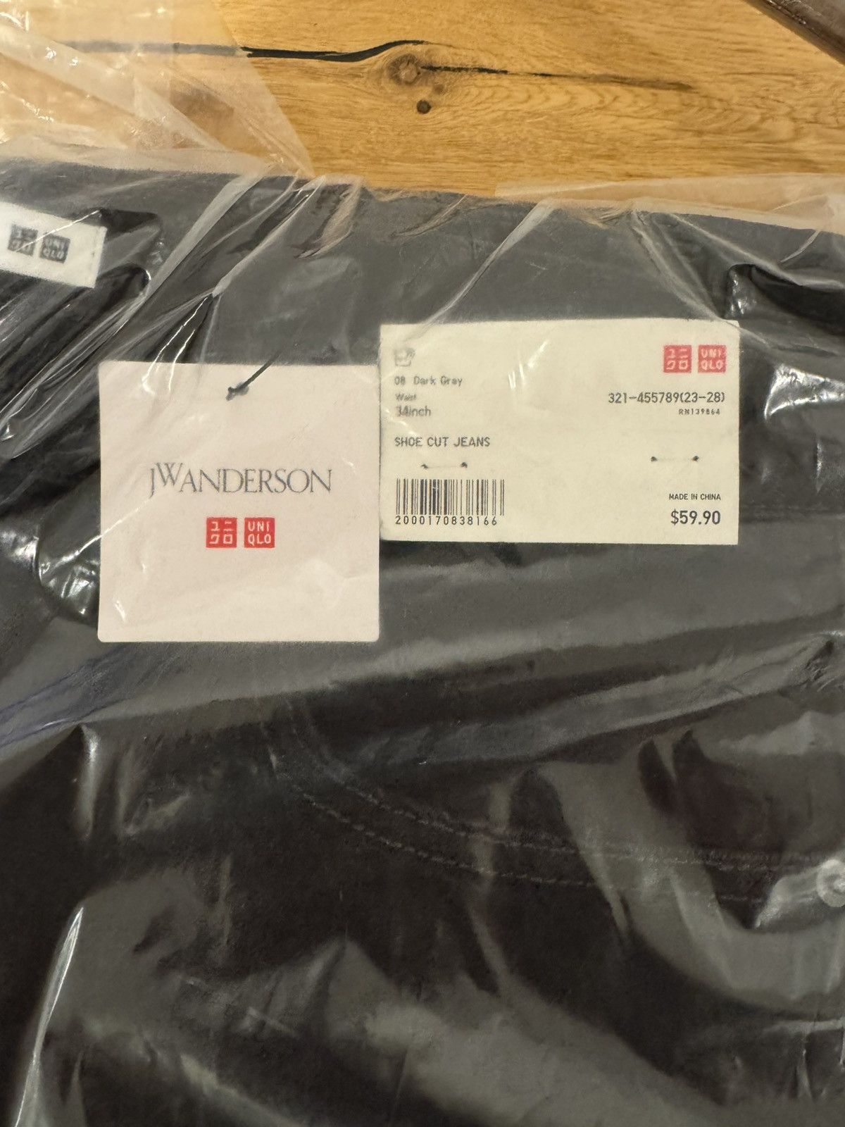 Uniqlo JW Anderson X Uniqlo shoe cut jeans Size US 34 / EU 50 - 4 Thumbnail