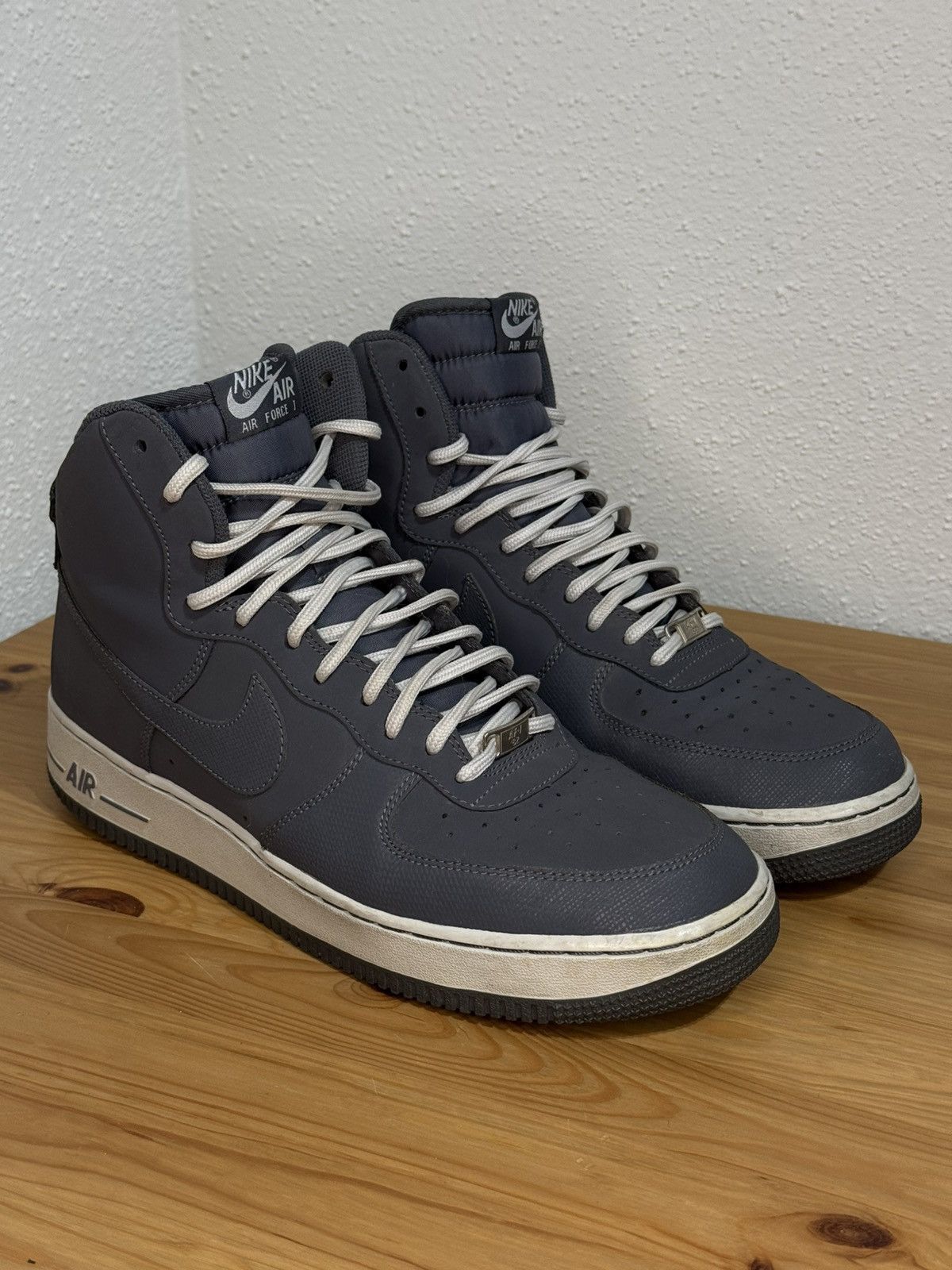 Nike (2012) Nike Air Force 1 High 07 Grey 315121-014 Size US 11 / EU 44 - 1 Thumbnail