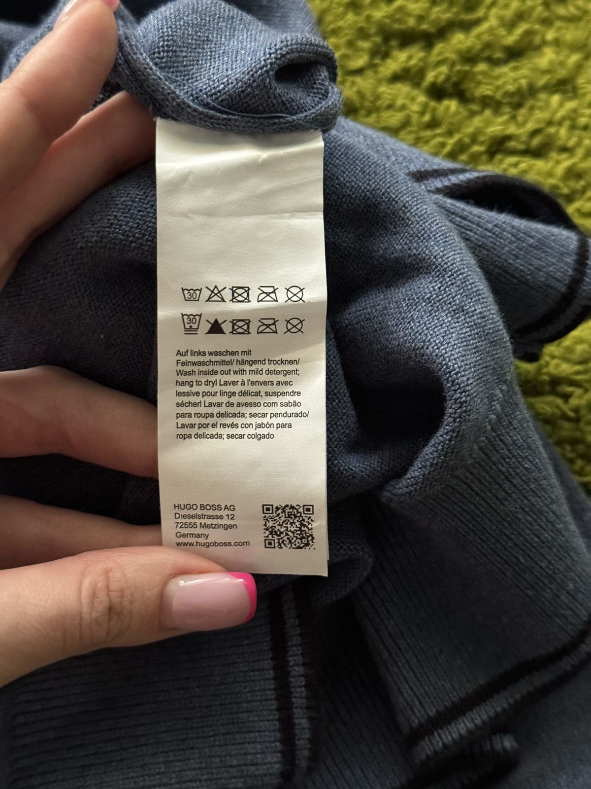 Designer × Hugo Boss Hugo Boss NWT knit logo sweater Size US M / EU 48-50 / 2 - 8 Thumbnail