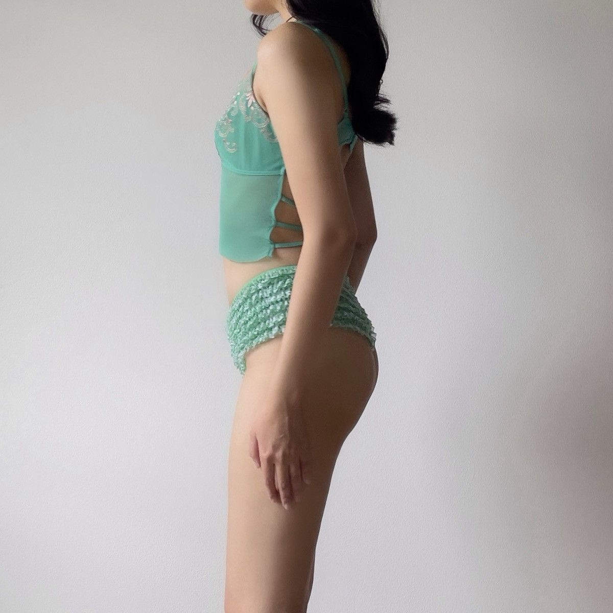 Other Adorable Green Floral Embroidered Mesh Sheer Camisole (S-M) Size M / US 6-8 / IT 42-44 - 6 Thumbnail