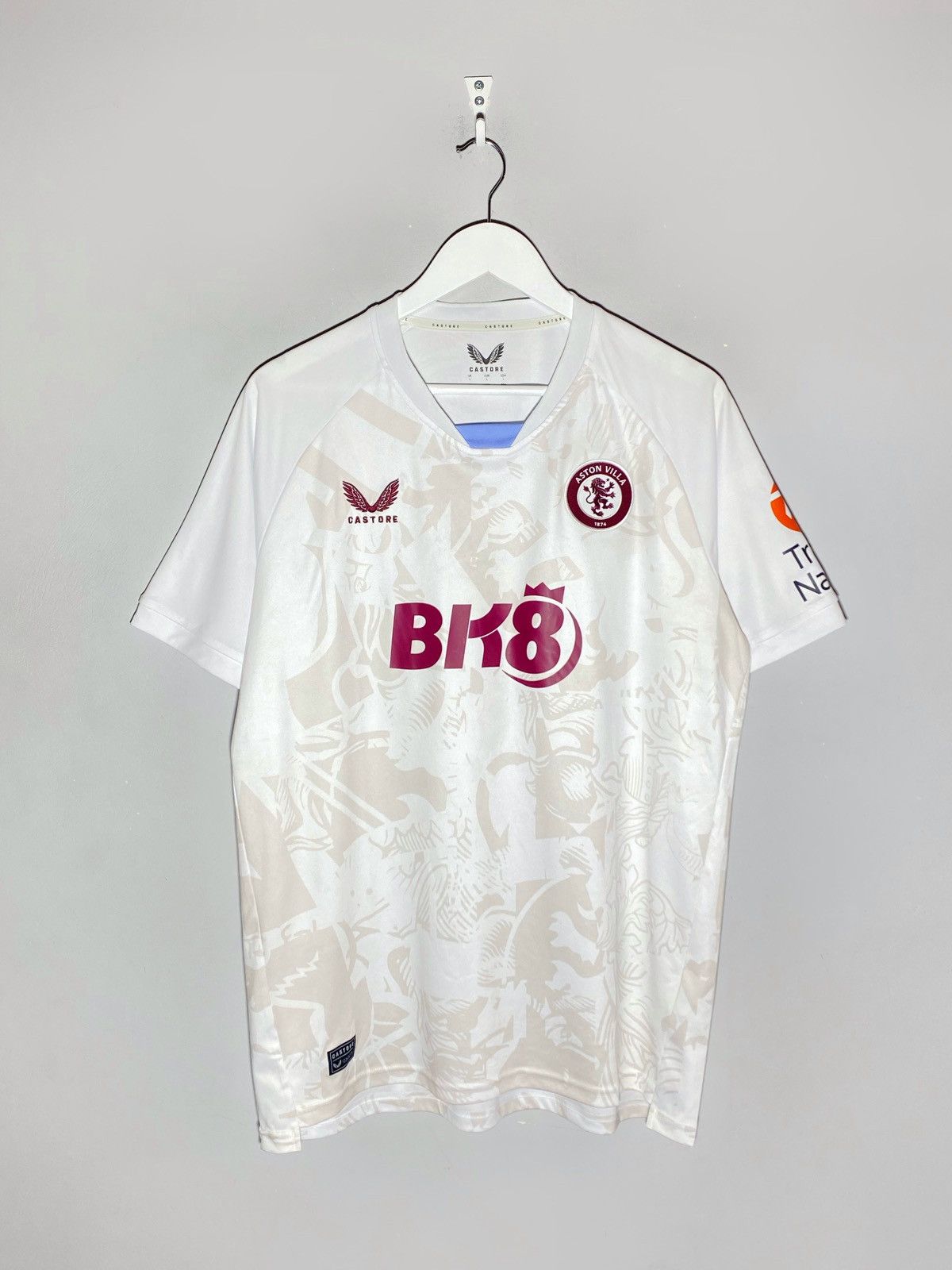 Other Aston Villa Castore Jersey t-shirts size S Size US XL / EU 56 / 4 - 1 Thumbnail
