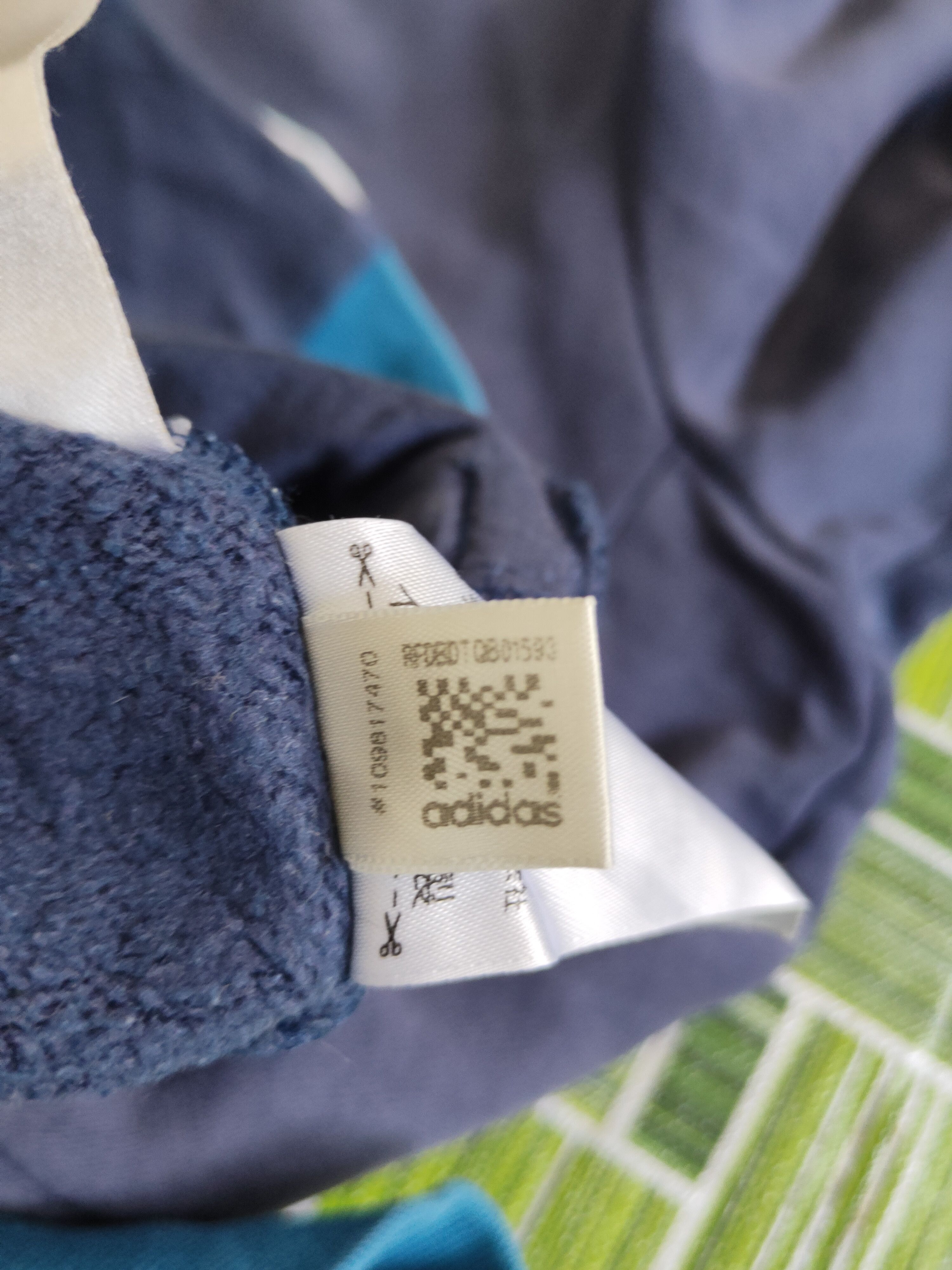 Adidas DL Adidas vintage Blue Faded Sweaters #1971 Size US L / EU 52-54 / 3 - 12 Thumbnail