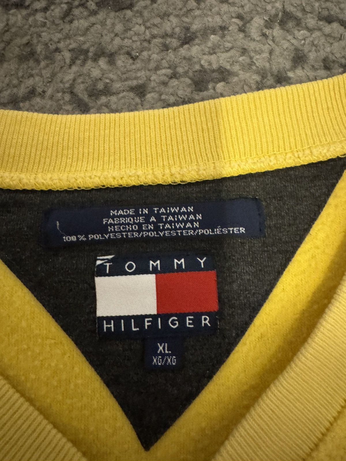 Tommy Hilfiger Vintage Polar Tommy Hilfiger Size US XL / EU 56 / 4 - 3 Thumbnail