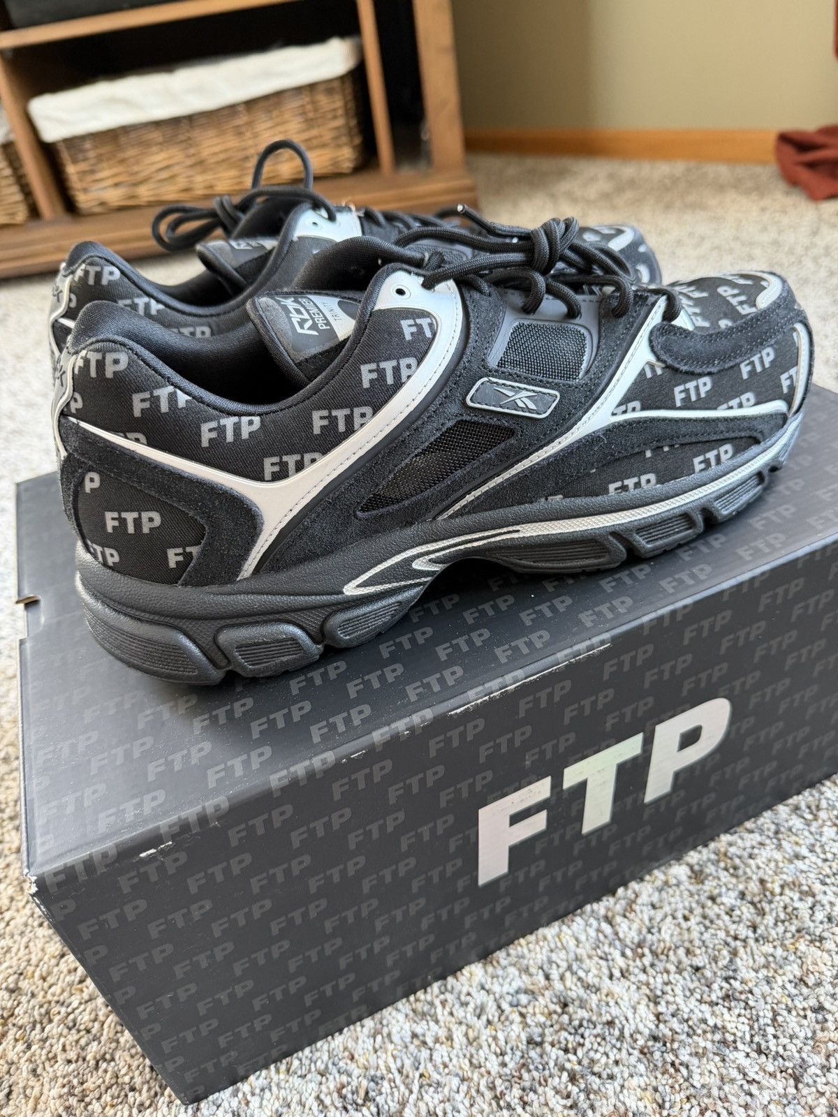 Fuck The Population FTP REEBOK RBK PREMIER TRINITY KFS Size US 11.5 / EU 44-45 - 10 Thumbnail