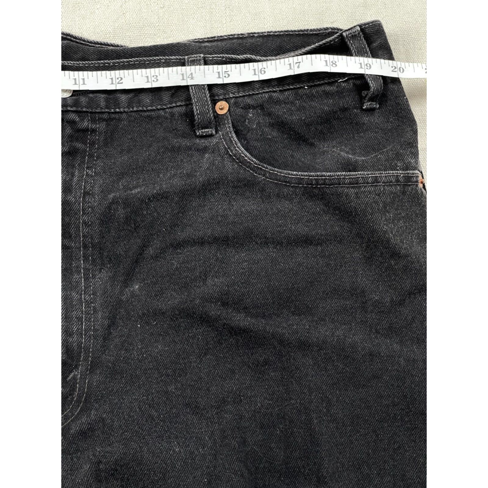 Levi's VINTAGE Levi's 505 Jeans Black Denim Regular Fit 40x32 90s Mens Size US 40 / EU 56 - 6 Thumbnail
