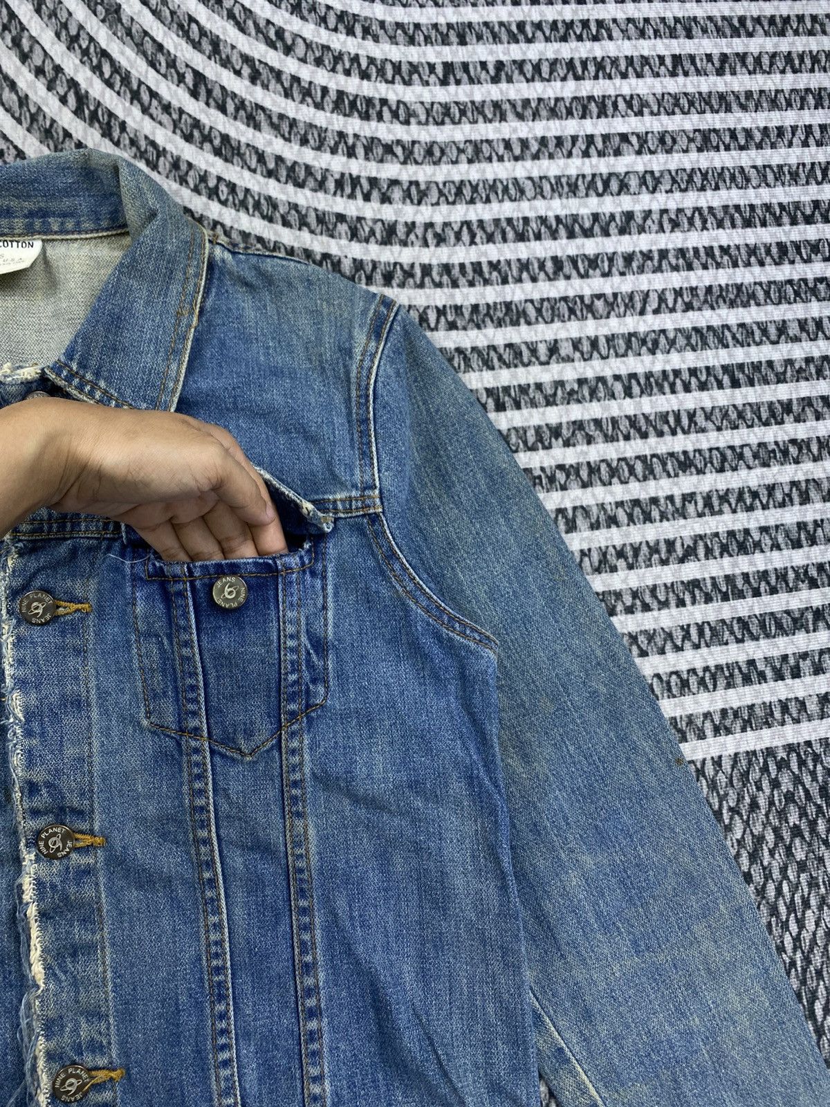 Japanese Brand Vintage Nine Planet Double Pocket Fullbutton Denim Jacket Size US S / EU 44-46 / 1 - 8 Thumbnail