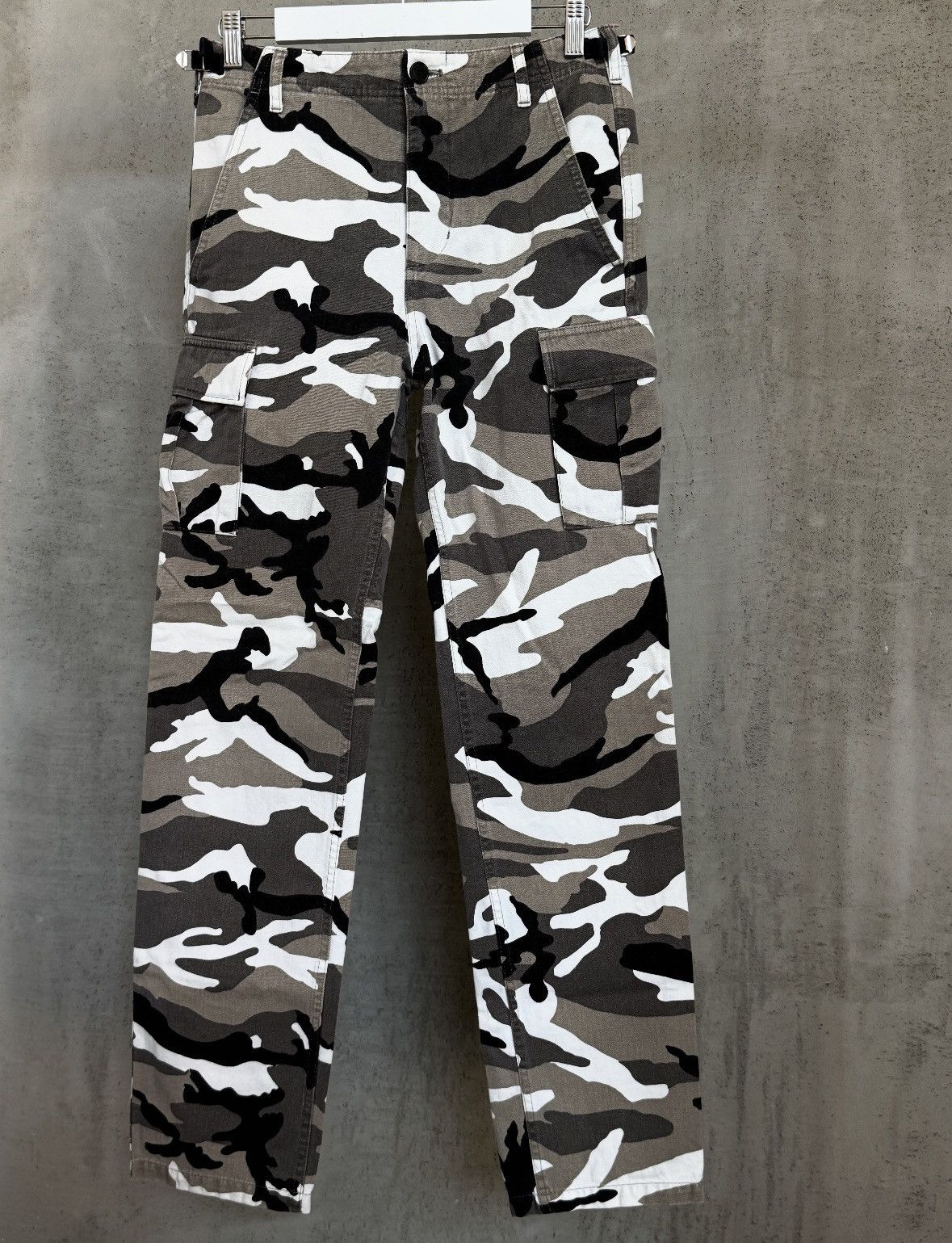 Balenciaga Balenciaga Army Camouflage Pants AW18 Size US 30 / EU 46 - 3 Thumbnail