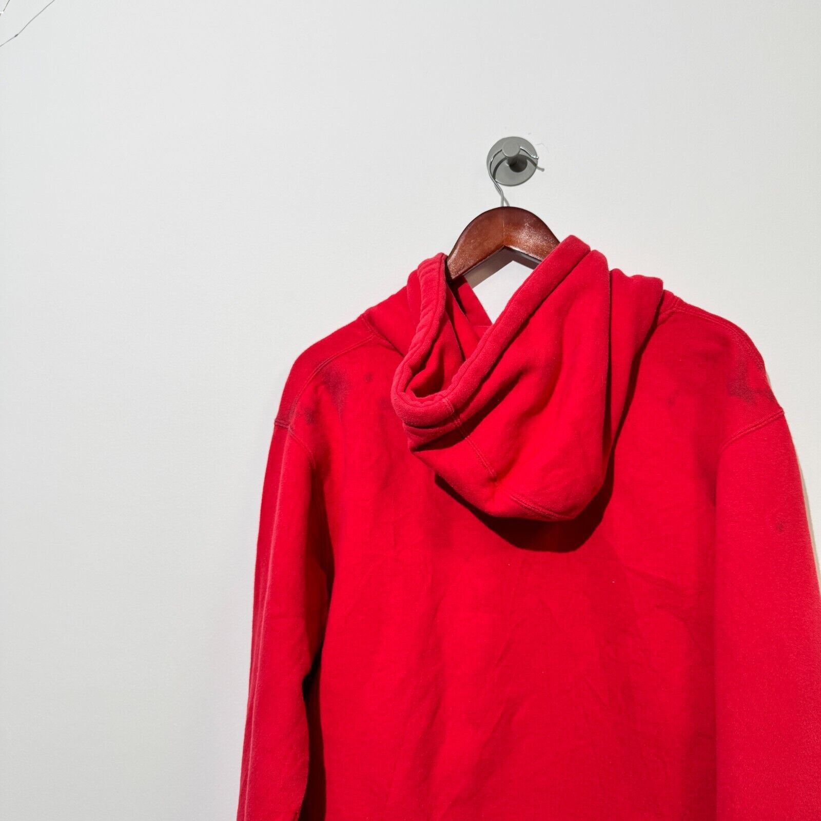 Obey × Vintage Vintage Obey Unisex Red Cotton Hoodie Size S Regular Fit Size US S / EU 44-46 / 1 - 10 Thumbnail