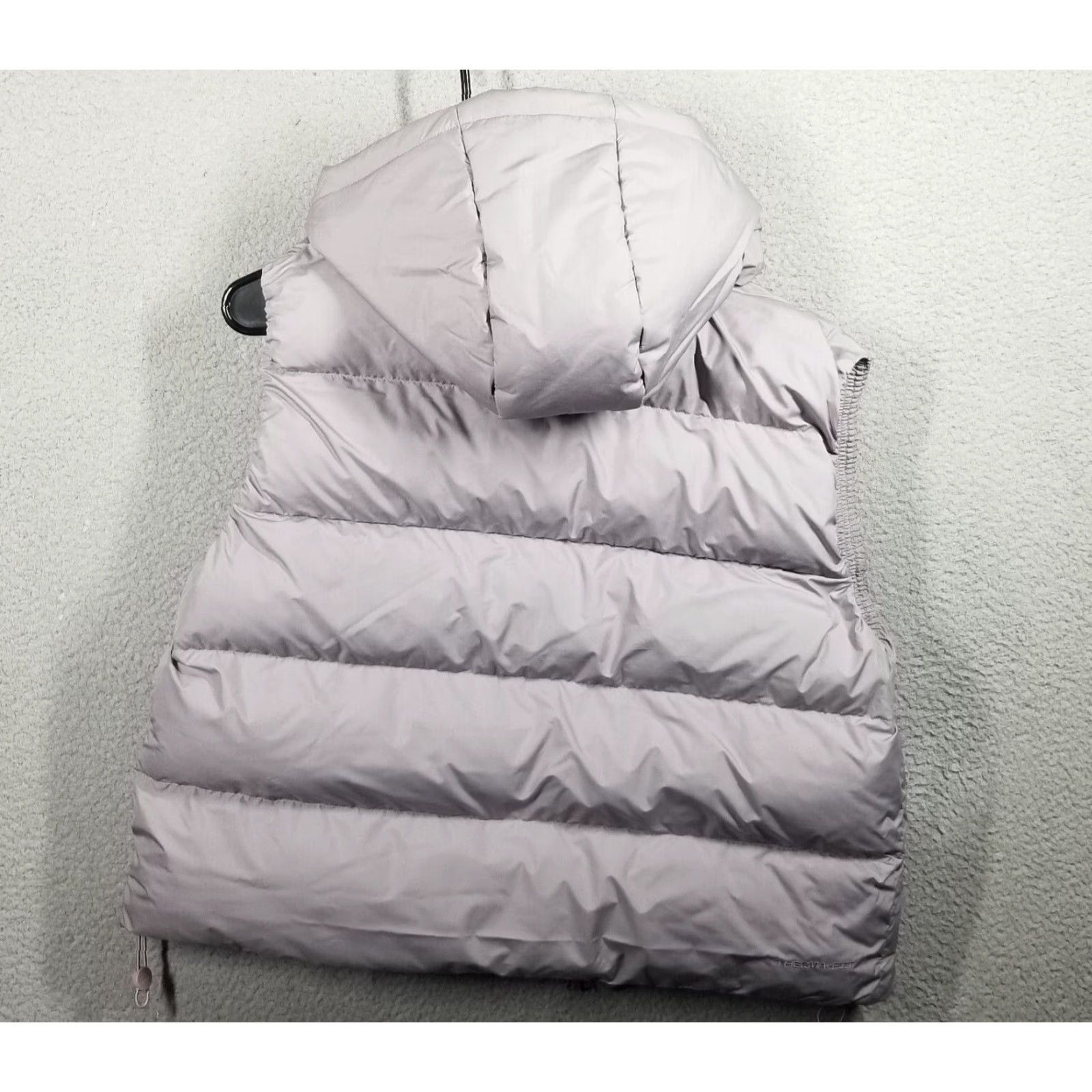 Nike Nike Therma-FIT Metro Puffer Vest Women S Hooded Jacket - Silver Color Sample Rare, Sleeveless, Zip, Softshell, Activewear, Logo Nike Size S / US 4 / IT 40 - 2 Thumbnail