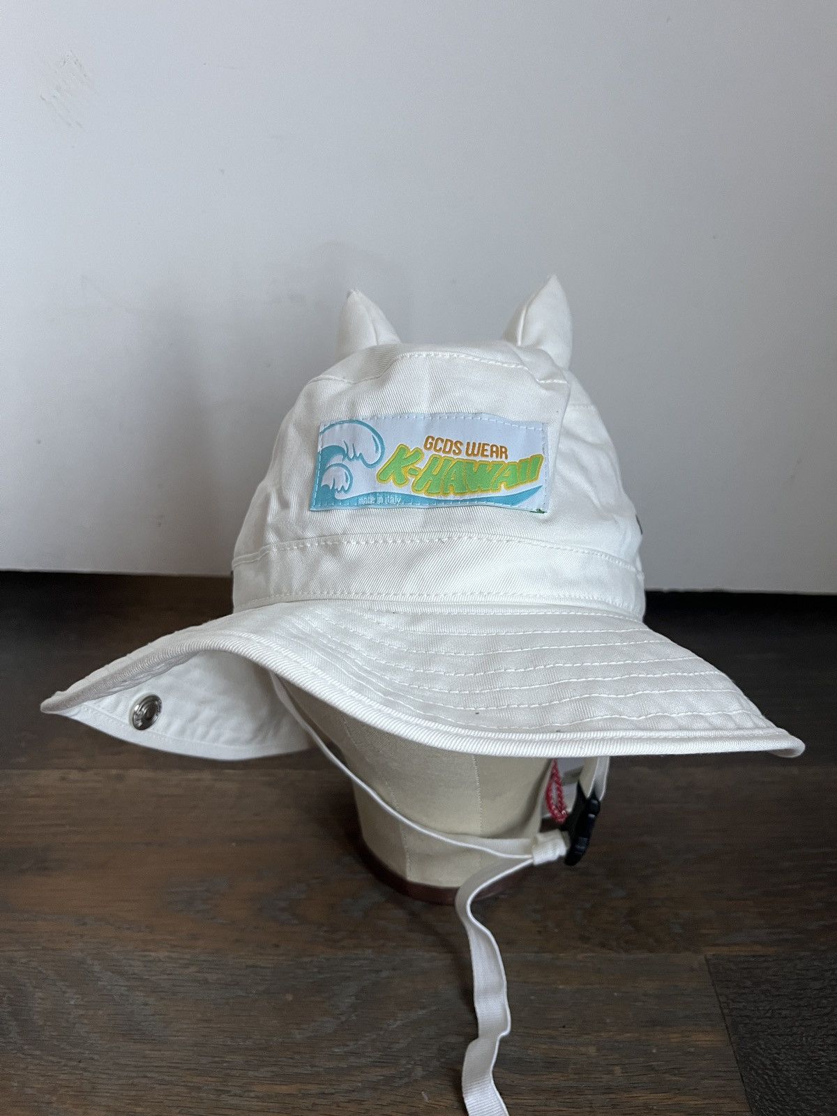 GCDS NWT Unisex GCDS K-Hawai Side Snap Aussie Hat w Ears Size ONE SIZE - 2 Thumbnail