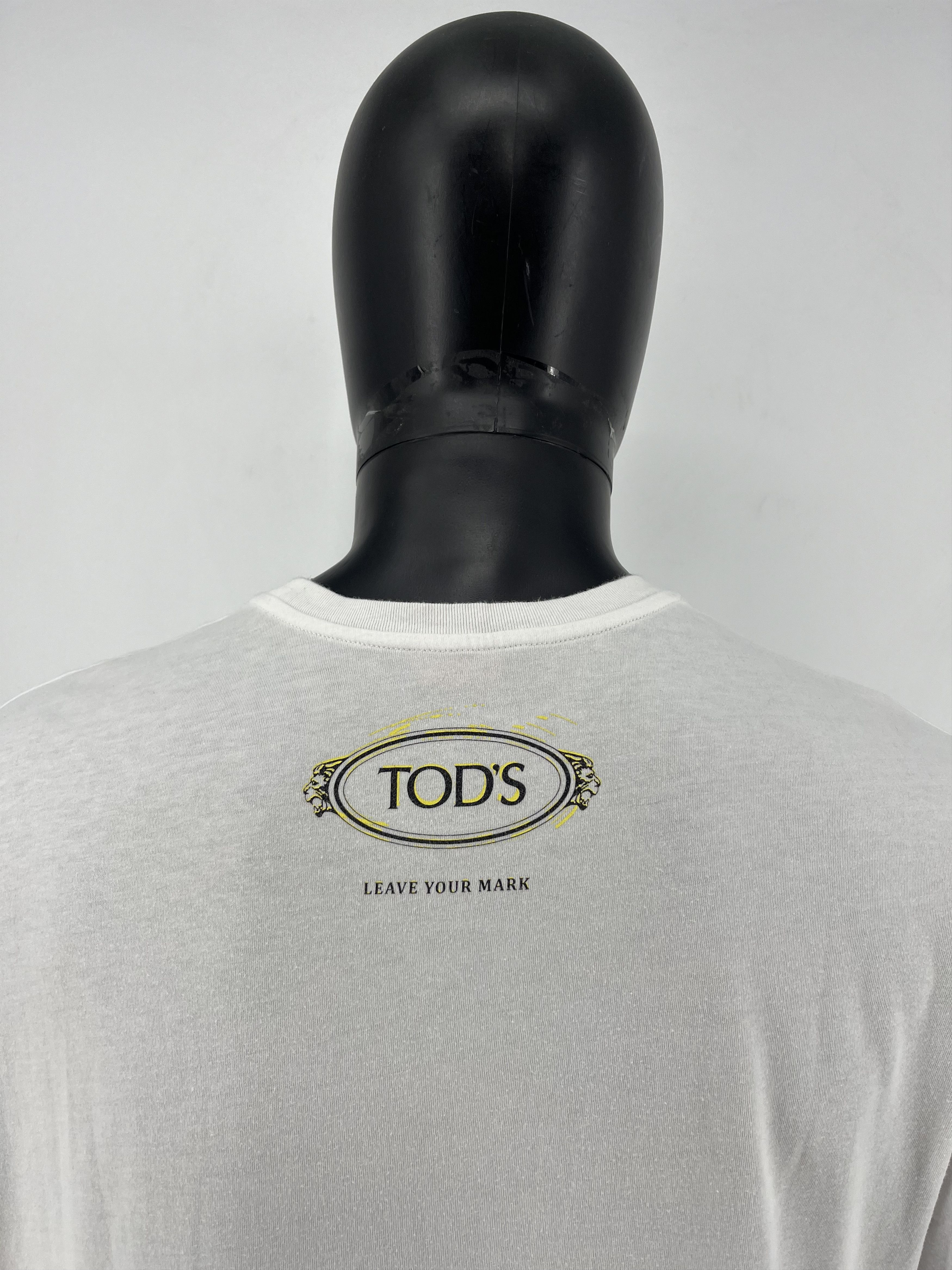 Tod's Vintage Tod's Luxyry Tshirt Luxury Style Size US M / EU 48-50 / 2 - 6 Thumbnail