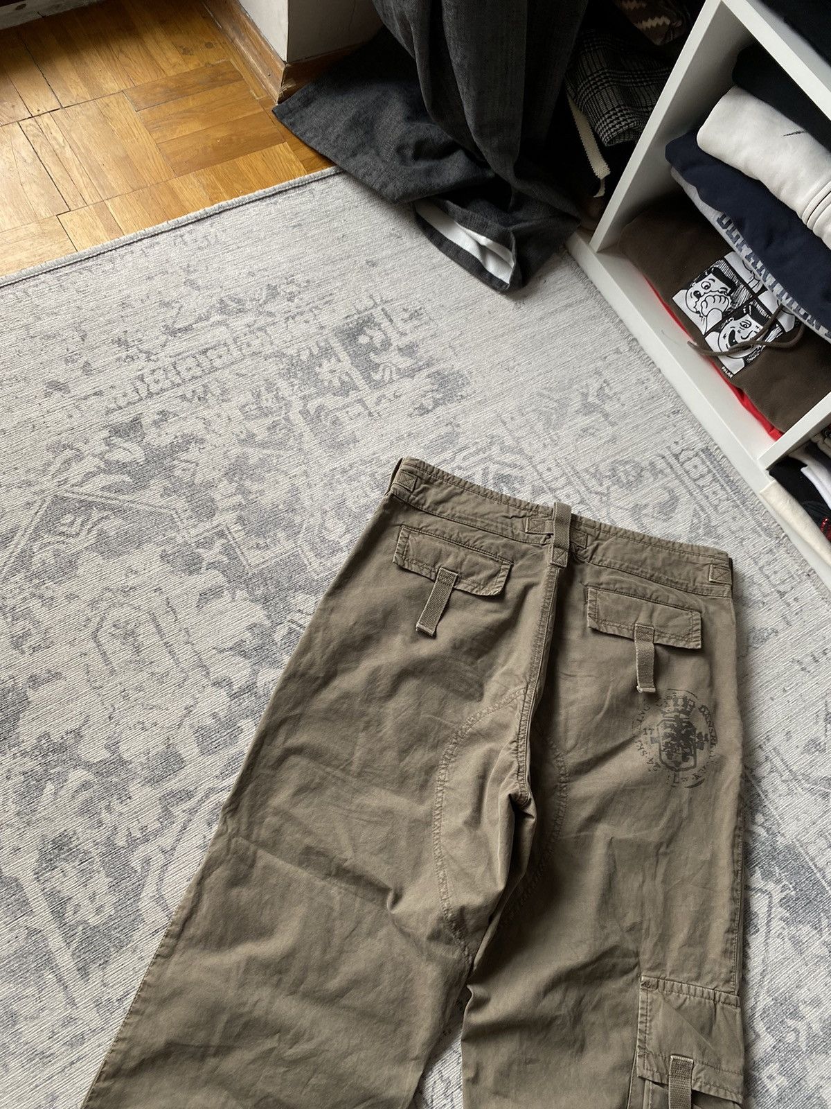 Japanese Brand Vintage Cargo Pants Avant Garde Baggy Wide Japanese Y2K Hype Size US 32 / EU 48 - 12 Thumbnail
