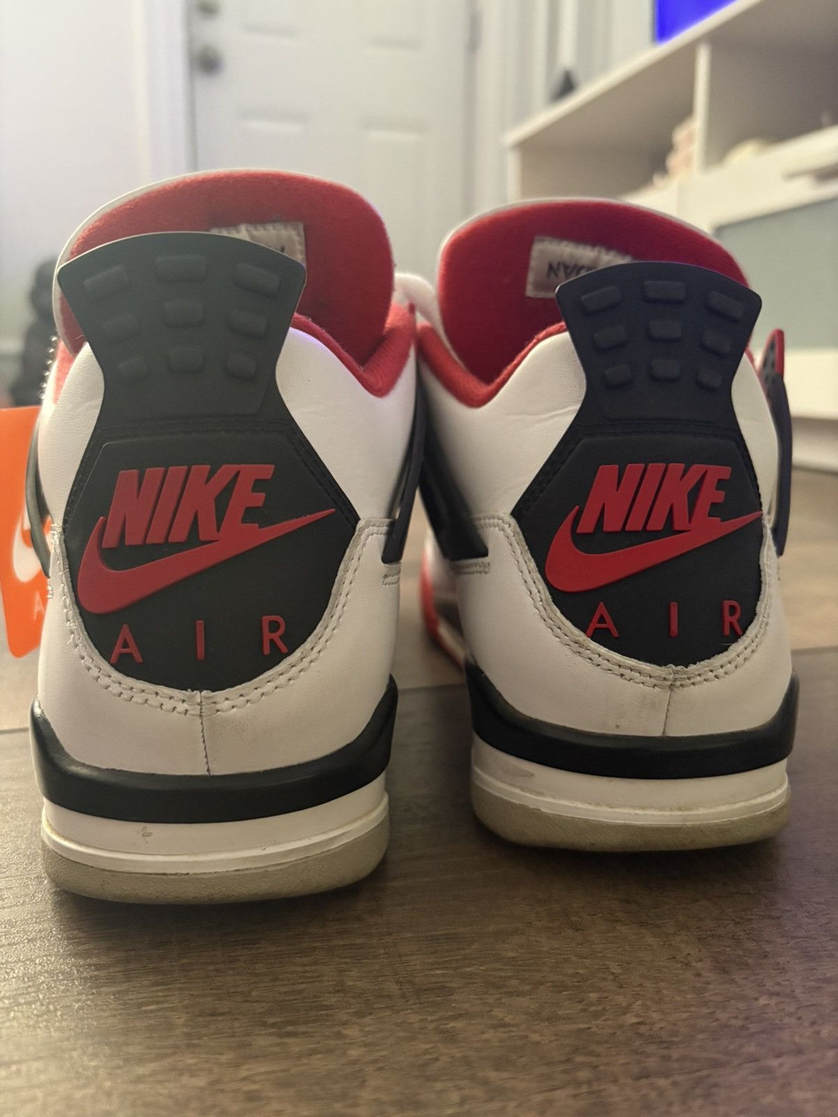Jordan Brand Jordan 4’s fire red’s Size US 8.5 / EU 41-42 - 7 Thumbnail