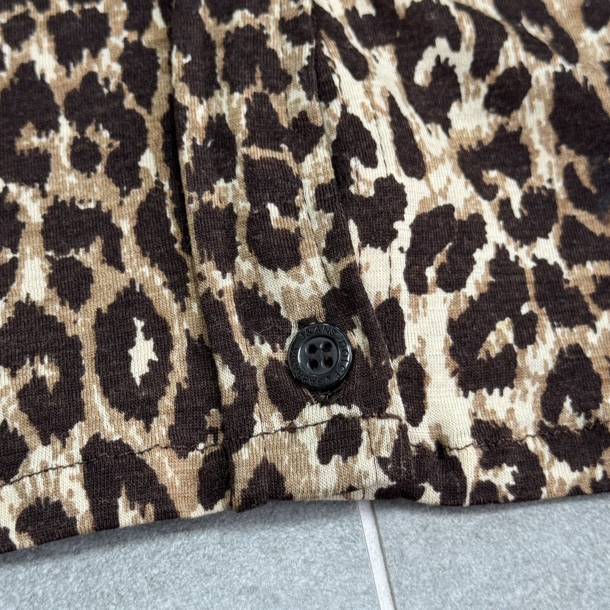 Dolce & Gabbana Vintage Dolce & Gabbana Jeans Wool Button Blouse Leopard Size M / US 6-8 / IT 42-44 - 6 Thumbnail