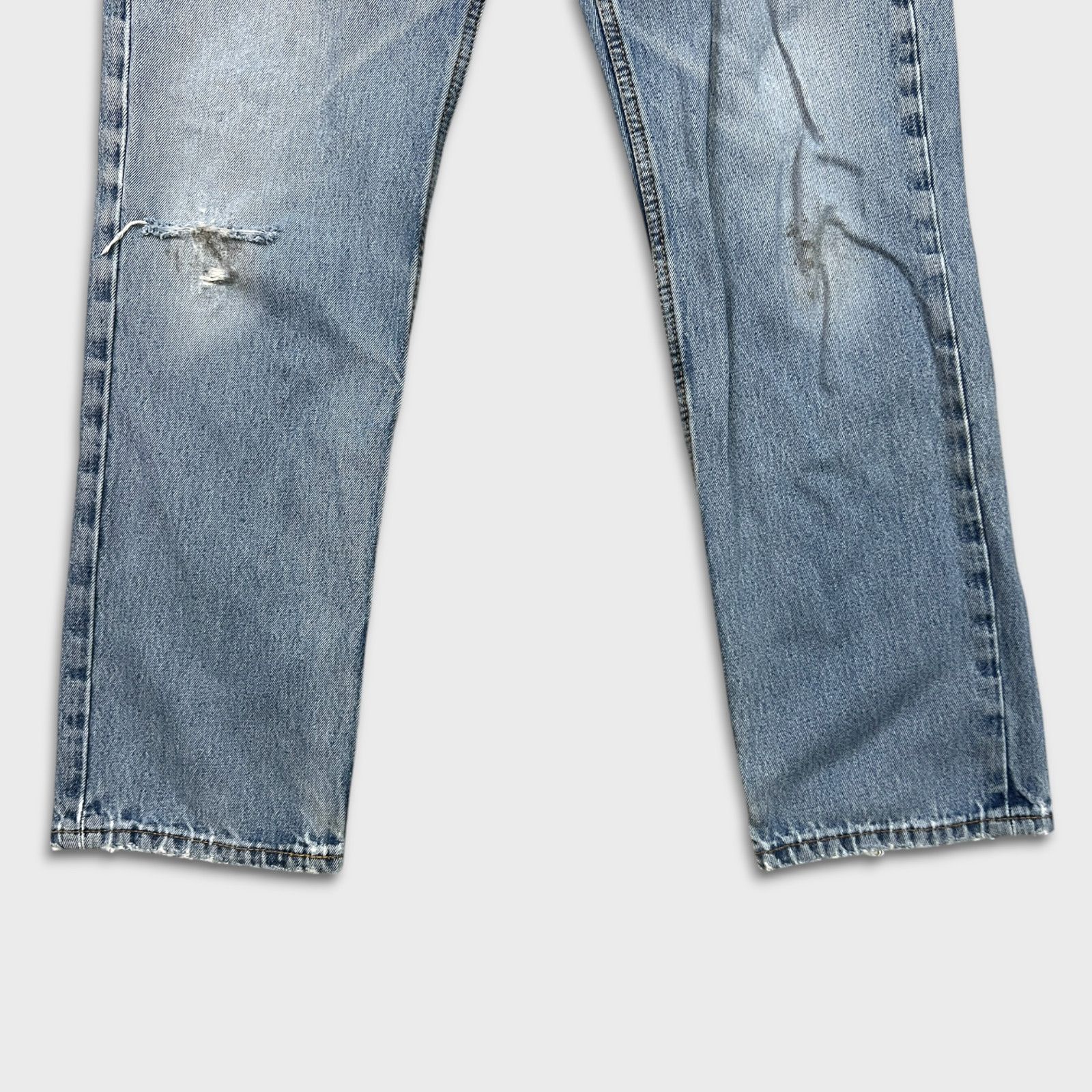 Levi's × Vintage Levi's 516 Jeans 34x32 Straight Leg Distressed Denim Pants Size US 34 / EU 50 - 4 Thumbnail