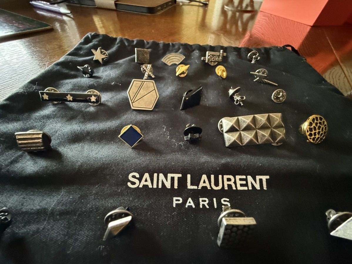 Saint Laurent Paris FW15 Saint Laurent pin set 24 + 6 30 pieces lighter star etc Size ONE SIZE - 11 Thumbnail