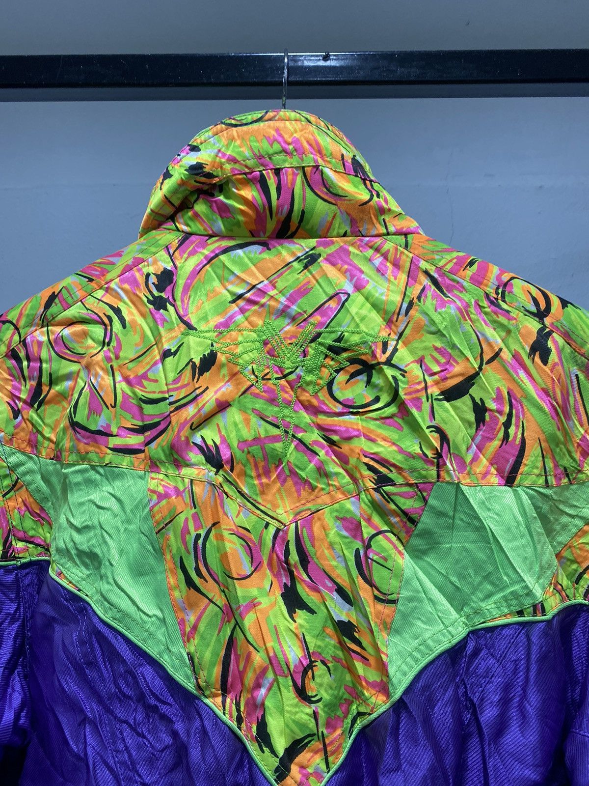 Vintage Vintage Descente Ski Winter Jacket 80s 70s Era Crop Size L / US 10 / IT 46 - 12 Thumbnail
