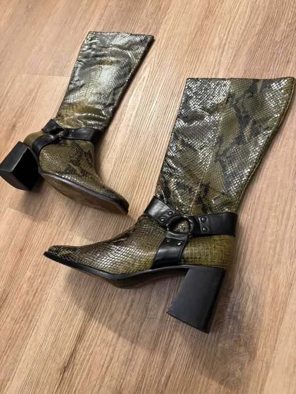 Other Enrico Antinori exotic python leather size 40,5 boots cowboy Size US 10.5 / IT 40.5 - 2 Thumbnail