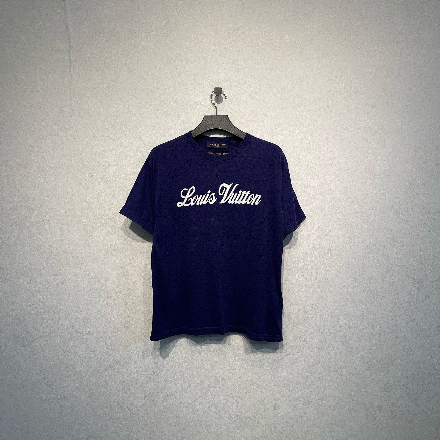 Louis Vuitton Louis Vuitton Script Logo T-Shirt Size S Size US S / EU 44-46 / 1 - 1 Thumbnail