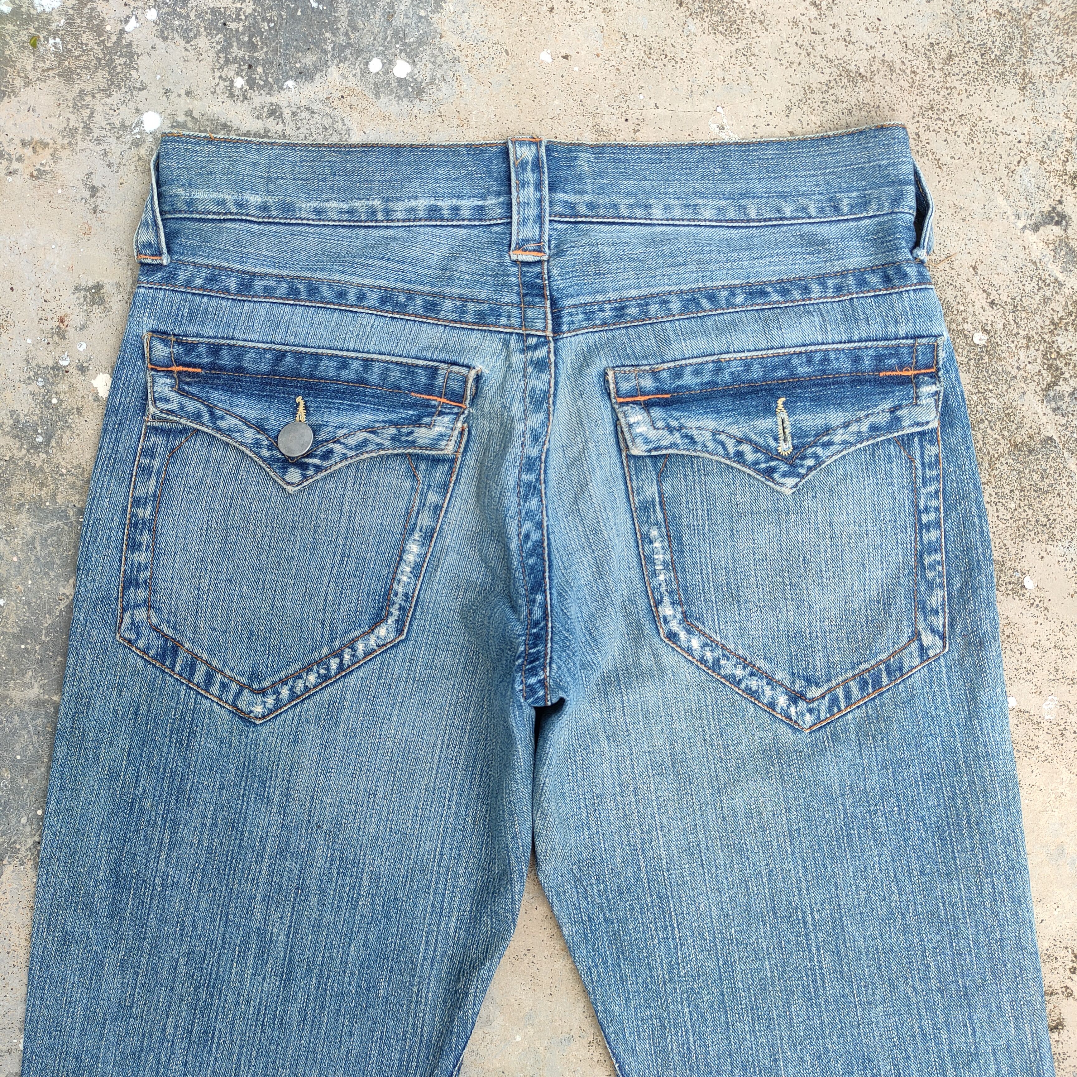 Japanese Brand FLARE VINTAGE JAPANESE FADED DISTRESSED JEANS DENIM PANTS Size US 32 / EU 48 - 10 Thumbnail
