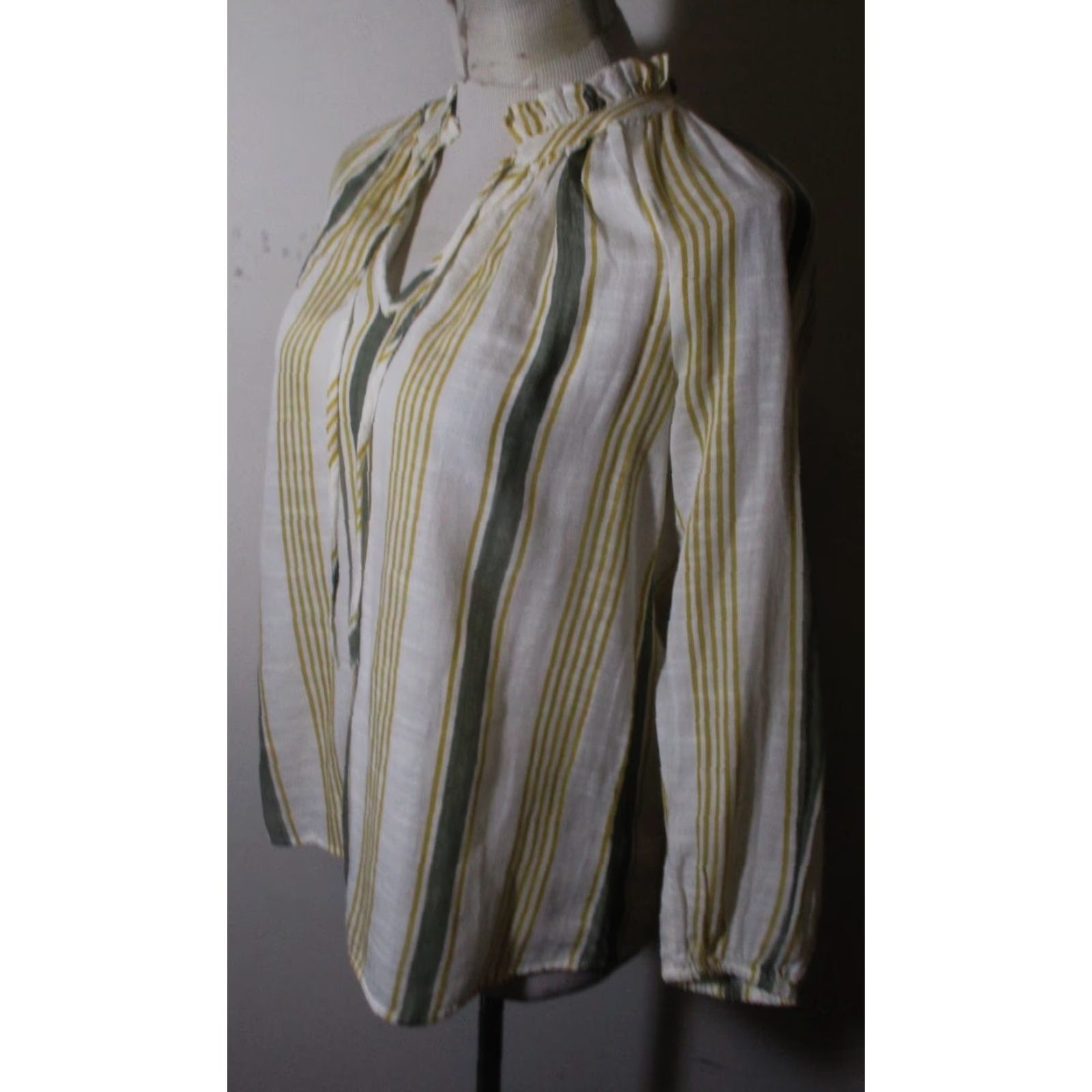 Lucky Brand Lucky Brand Shirt Women XS Yellow Green V-Neck Rope Tie 3/4 Sleeve Size XS / US 0-2 / IT 36-38 - 4 Thumbnail