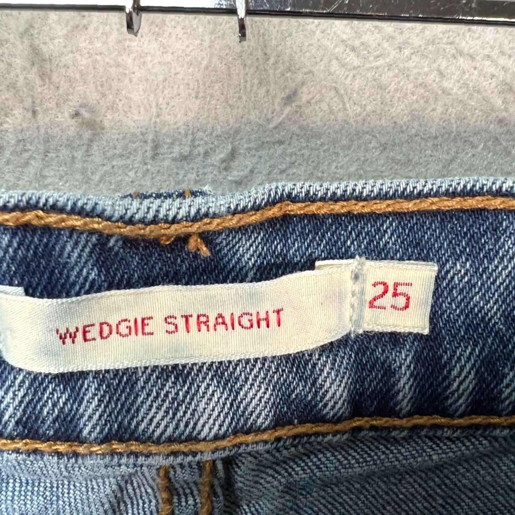 Levi's Levis Womens 25 Wedgie Straight Blue Denim Jeans Distressed Hem Regular 5-Pocket Design Inseam 25 in Cotton Blend Button Rise Mid Blue Jeans Womens Size 42" / US 20 - 3 Thumbnail
