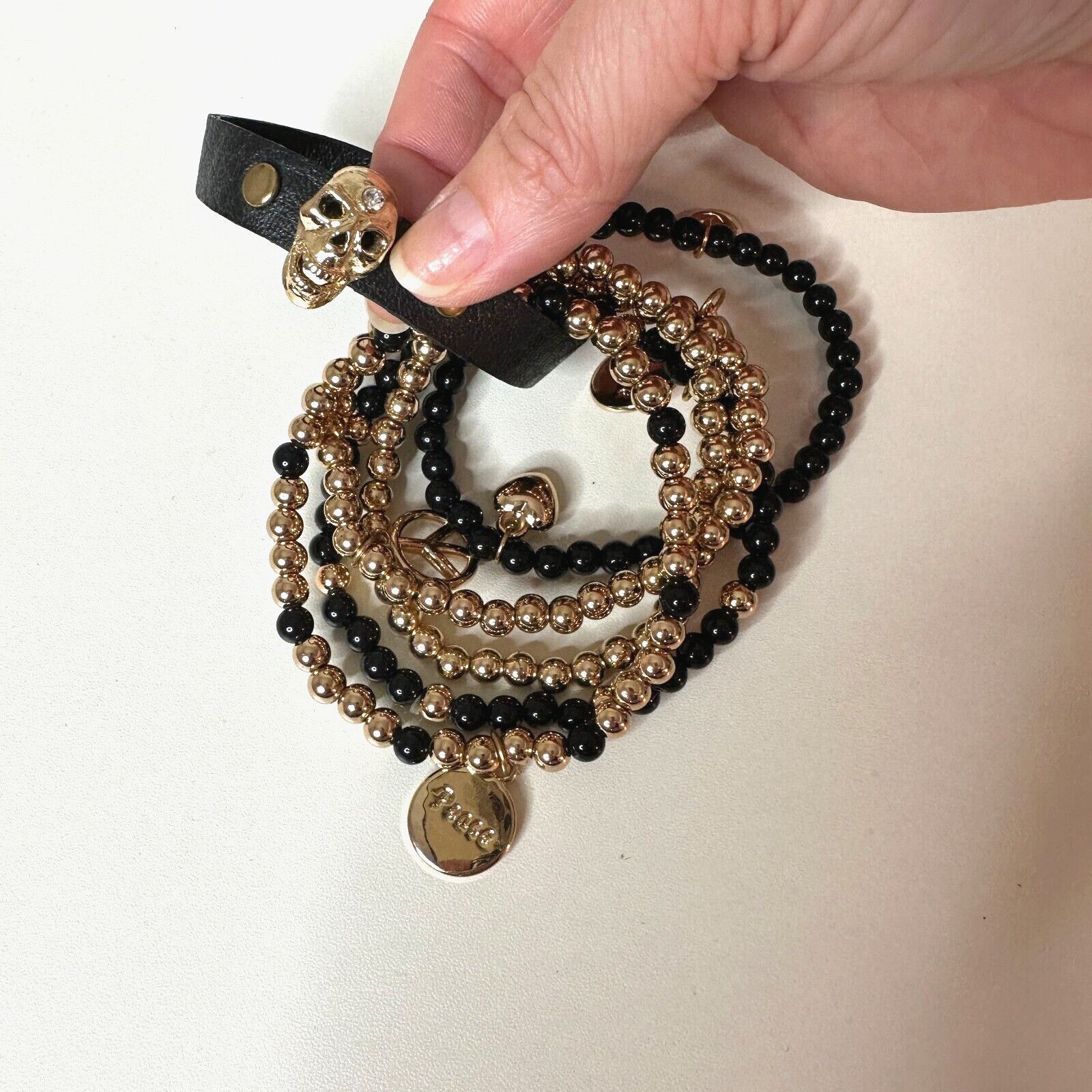 Macys Macy's Black & Gold Skull Heart Peace Bead Leather Bracelet Size ONE SIZE - 3 Thumbnail