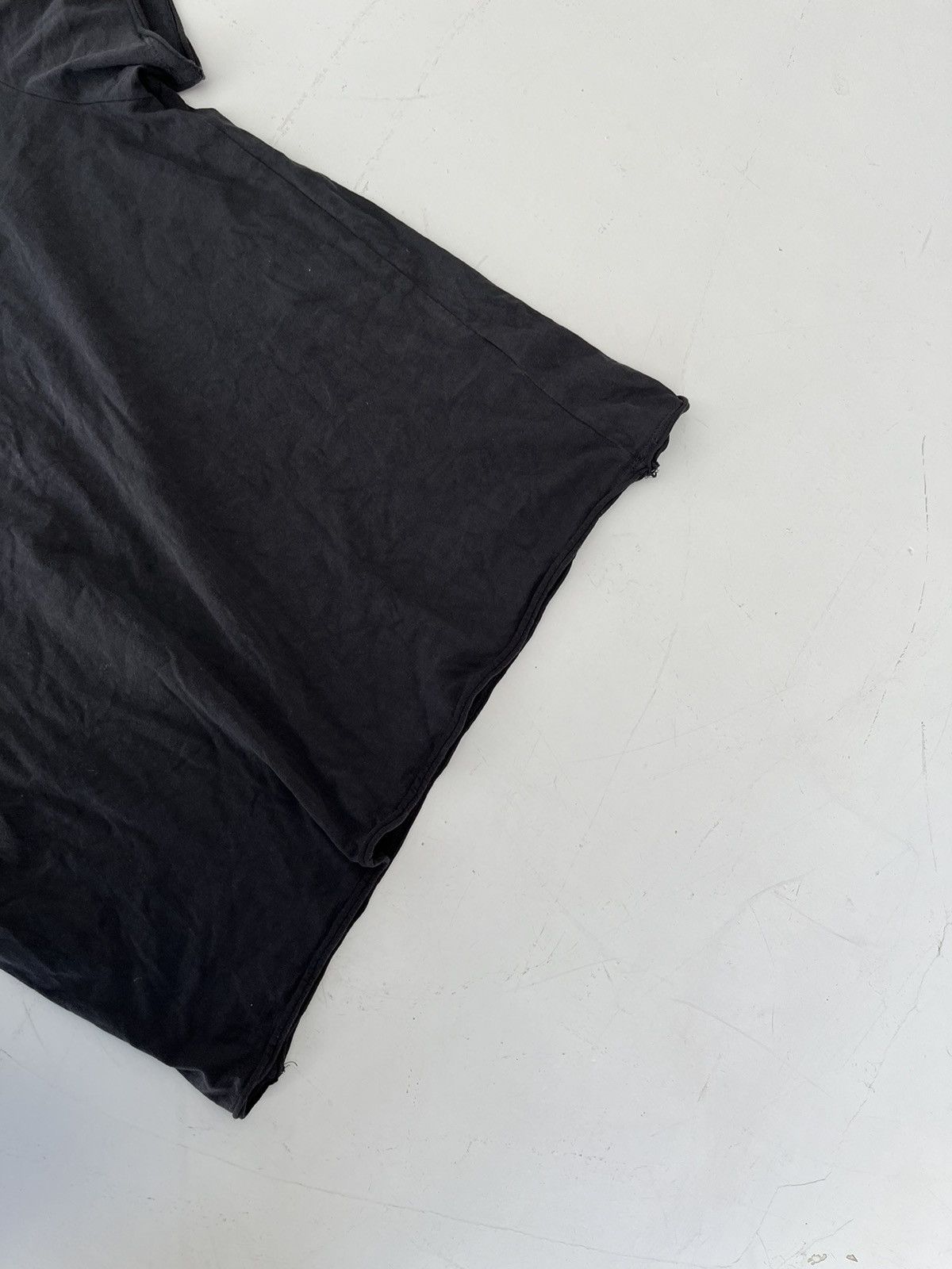 Band Tees × Vintage Vintage 00s Oasis cropped t shirt Size US M / EU 48-50 / 2 - 5 Thumbnail